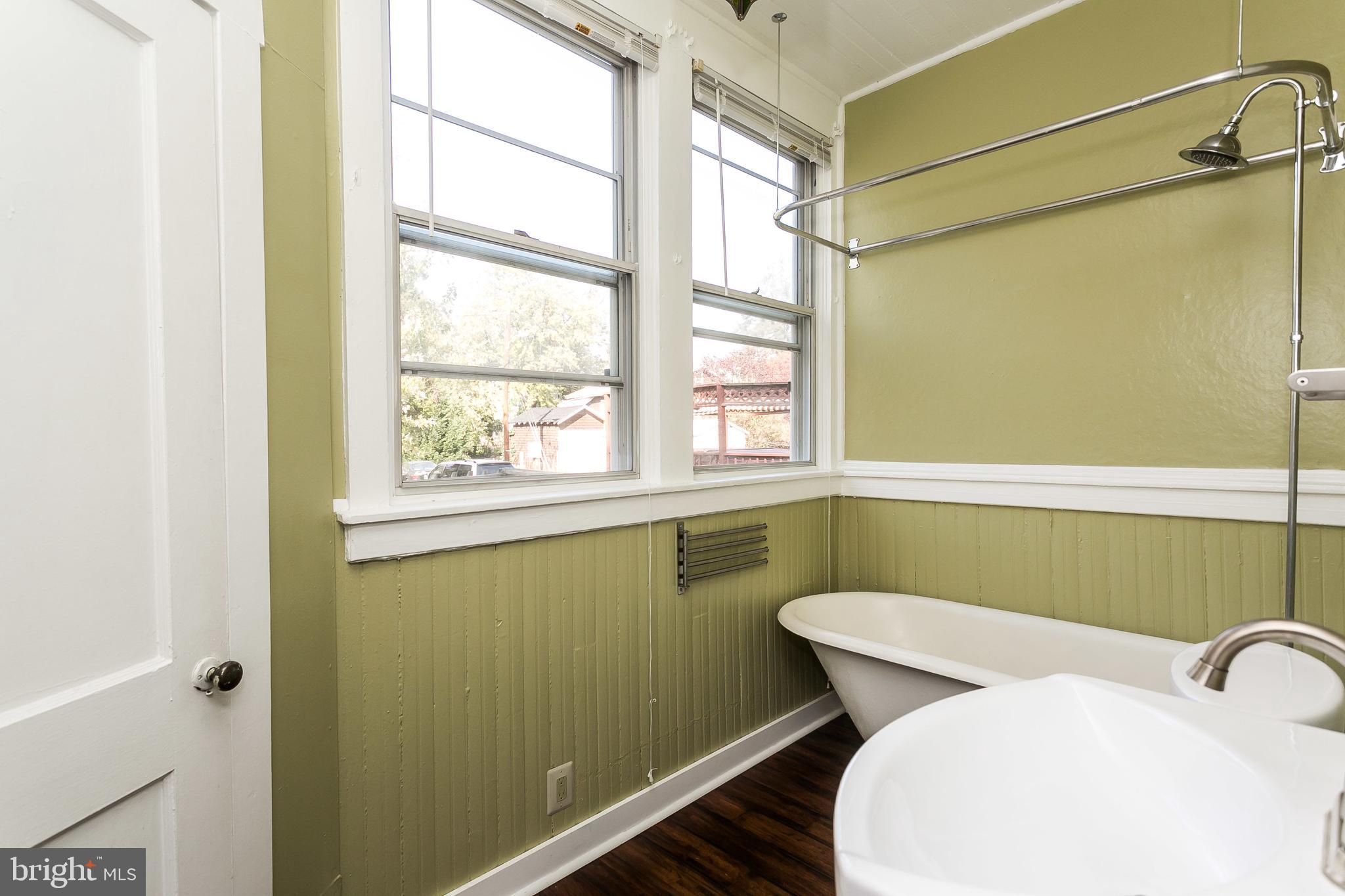 HAMILTON HEIGHTS - Residential