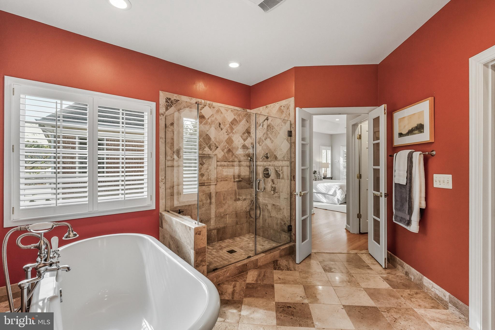 FARRCROFT - Residential