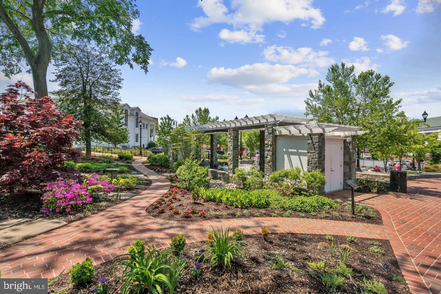 FARRCROFT - Residential