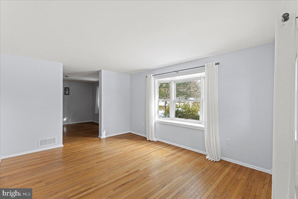 DUBLIN MDWS - Residential