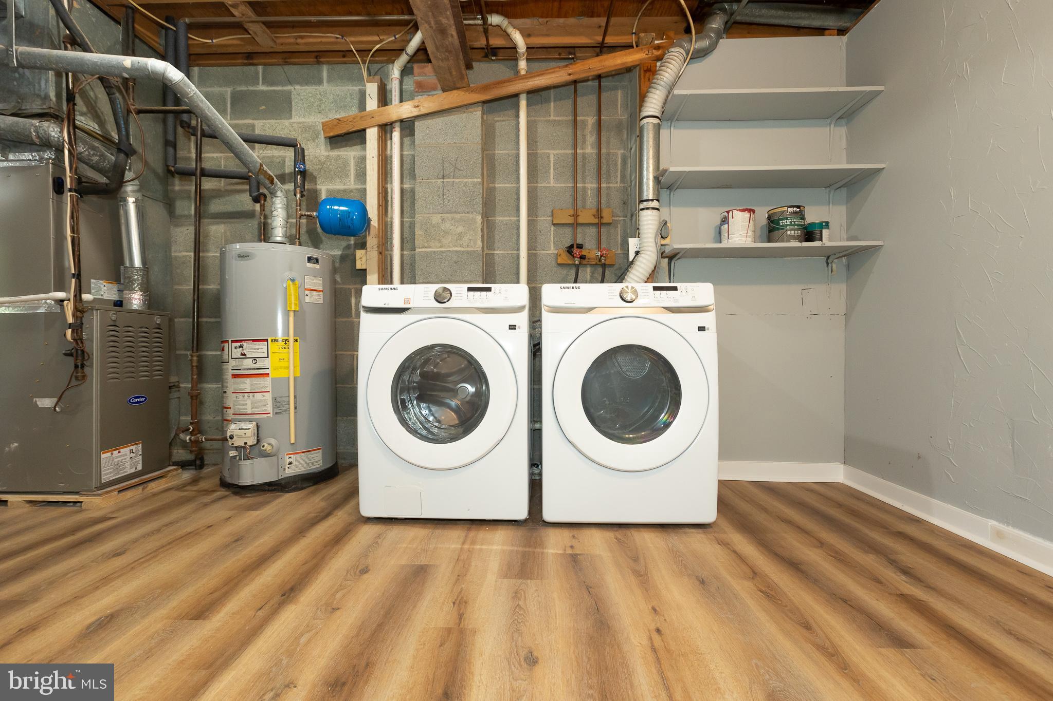 WAVERLY CONDOMINIUMS - Residential