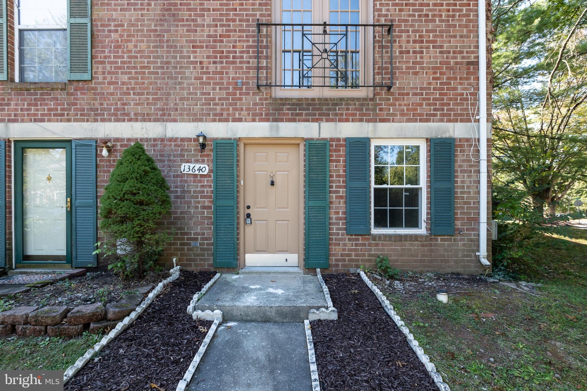 WAVERLY CONDOMINIUMS - Residential