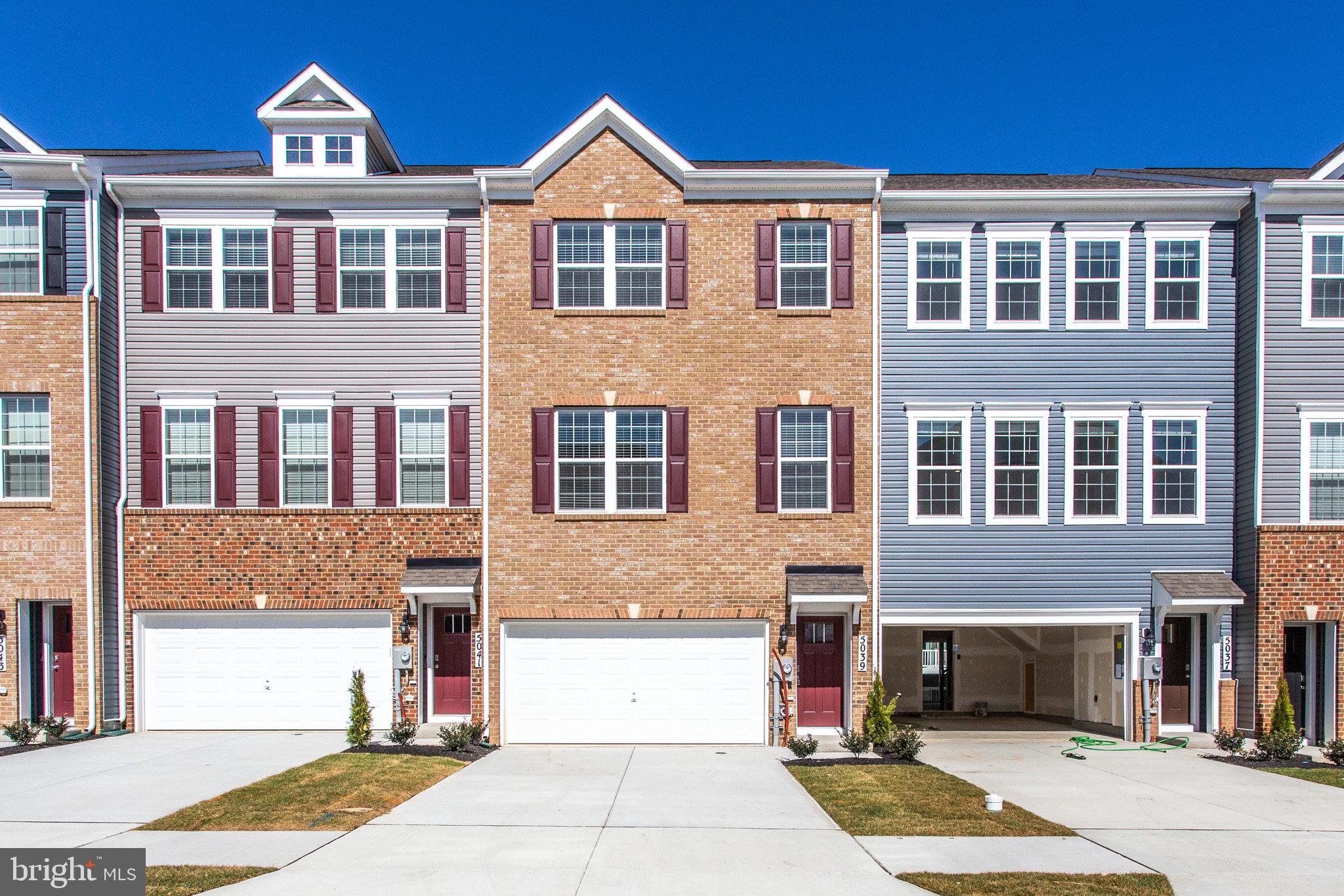 Beautiful 3 Bedroom, 2 Full Bath, and 1 Half Bath 2-Car Garage Townhouse located in the highly sought-after Westview South community. This move-in ready home features a spacious kitchen with quartz countertops and stainless steel appliances, perfect for both everyday living and entertaining. Enjoy outdoor living on the generously sized deck and the convenience of an attached 2-car garage. Ideally situated within walking distance to Westview Promenade and just minutes from I-270 and vibrant downtown Frederick. Community amenities include a swimming pool, clubhouse with fitness center, tot lots, and scenic walking trails. NO PETS PLEASE.