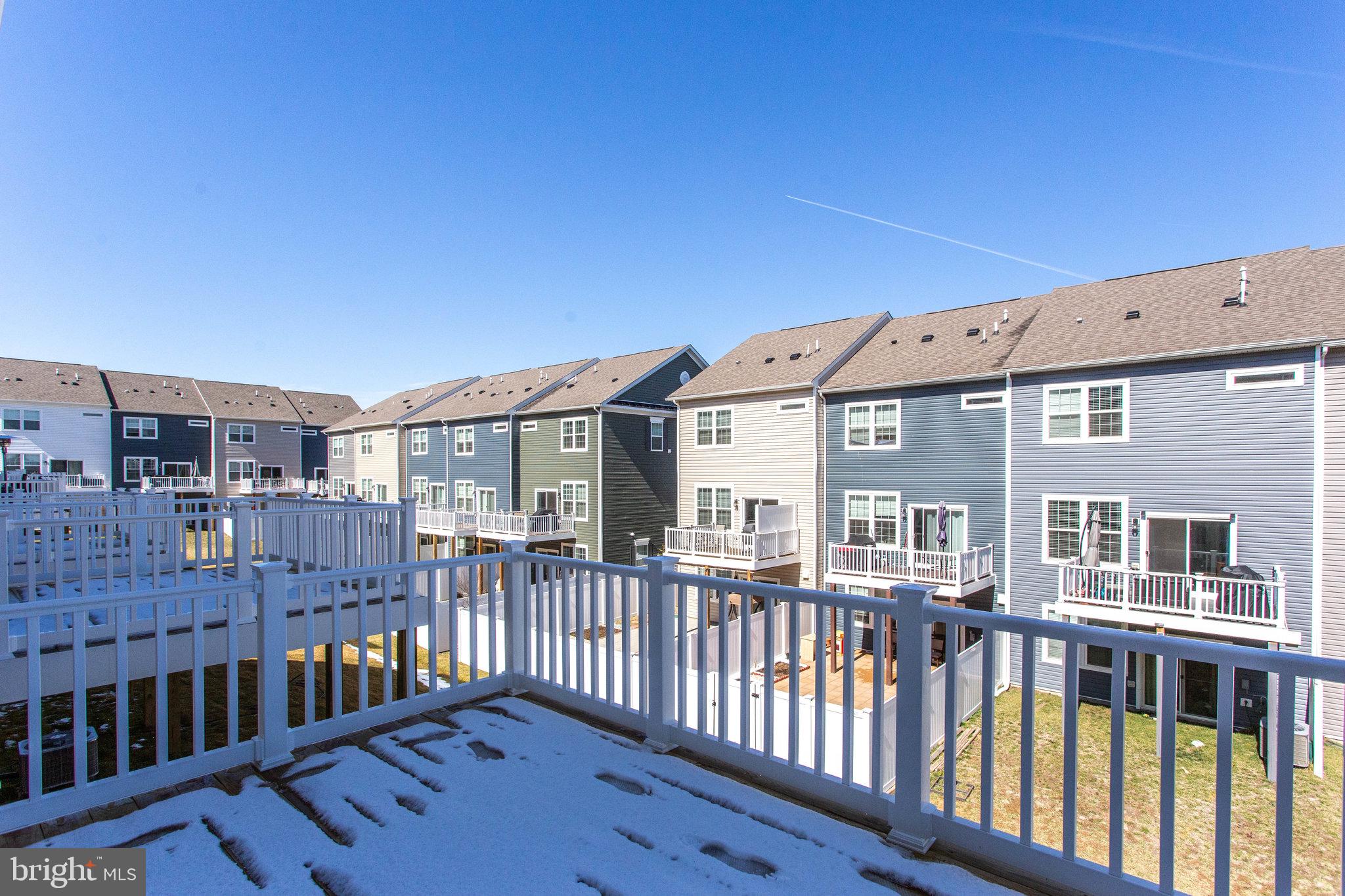 WESTVIEW SOUTH - Residential Lease