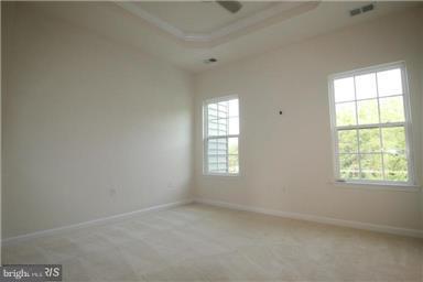 VANTAGE POINT SOUTH - Residential