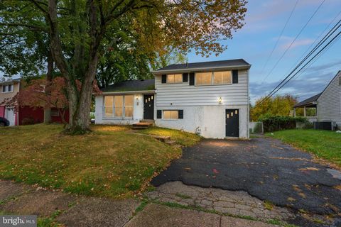 1453 DORIS ROAD ABINGTON PA 19001
