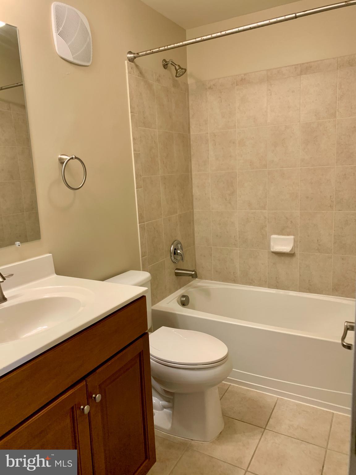 PRESERVE AT GOOSE CREEK - Residential Lease