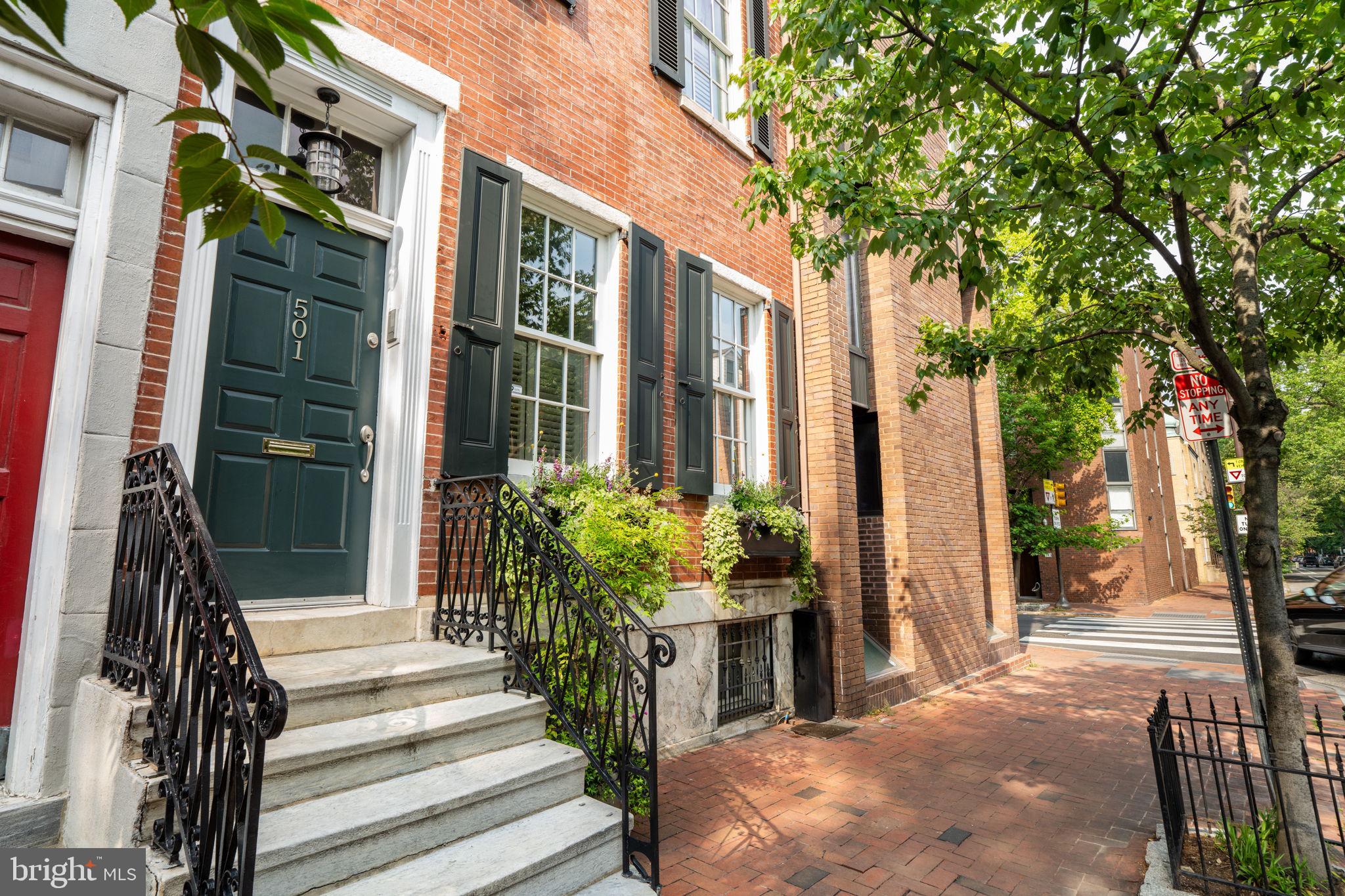 SOCIETY HILL - Residential