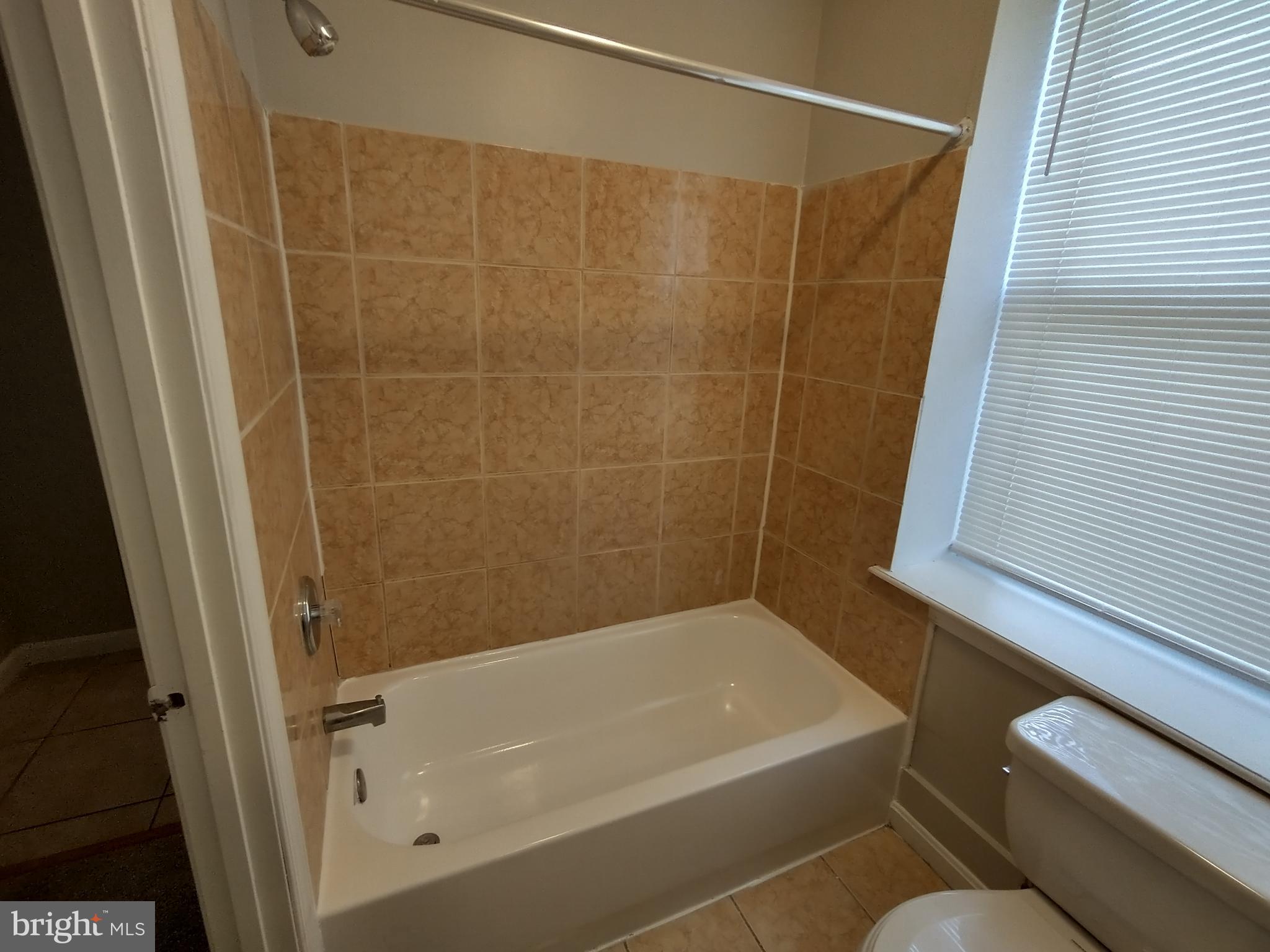 MOUNT VERNON PLACE HISTORIC DISTRICT - Residential Lease