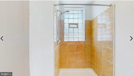 MOUNT VERNON PLACE HISTORIC DISTRICT - Residential Lease