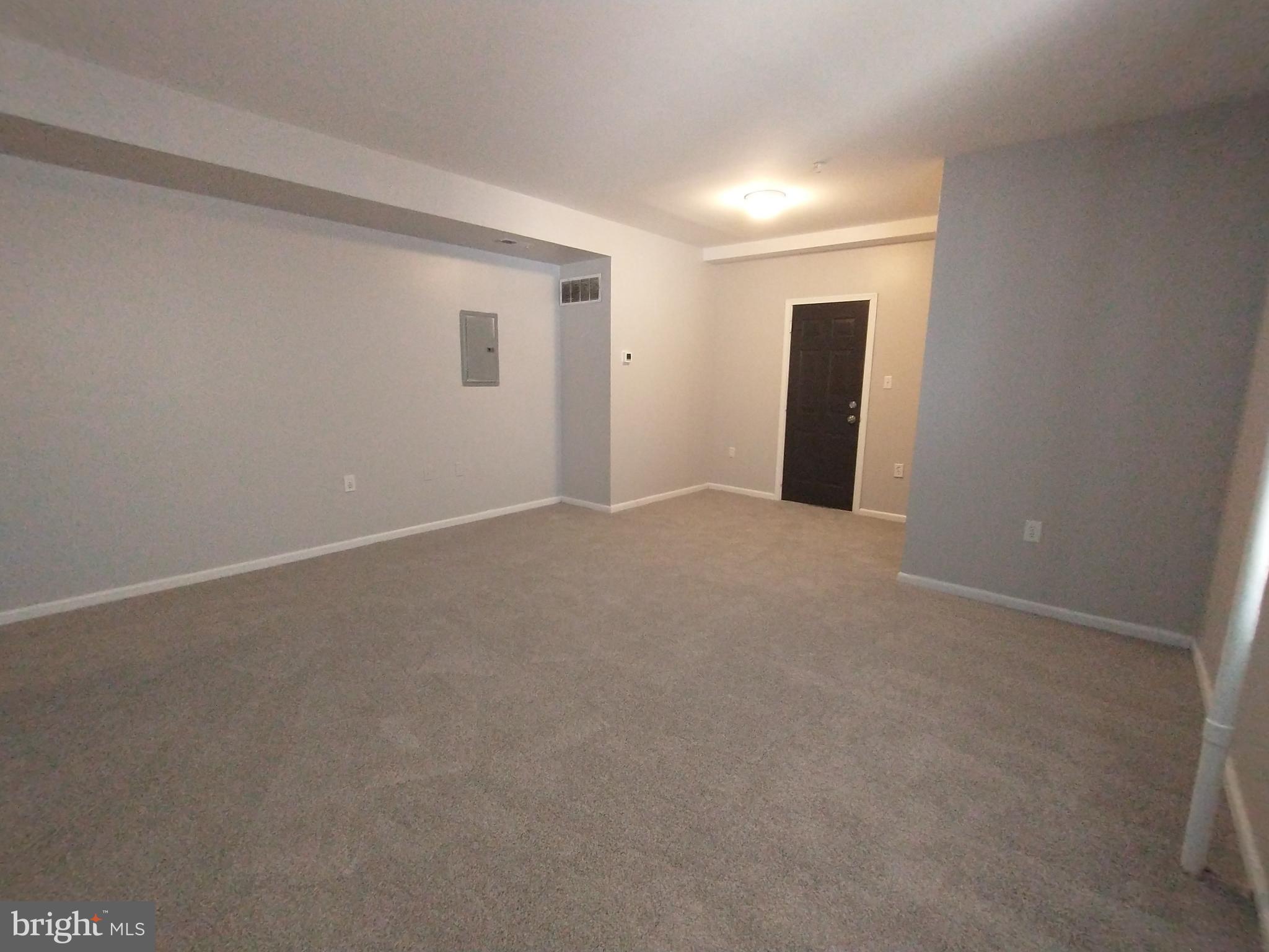 MOUNT VERNON PLACE HISTORIC DISTRICT - Residential Lease