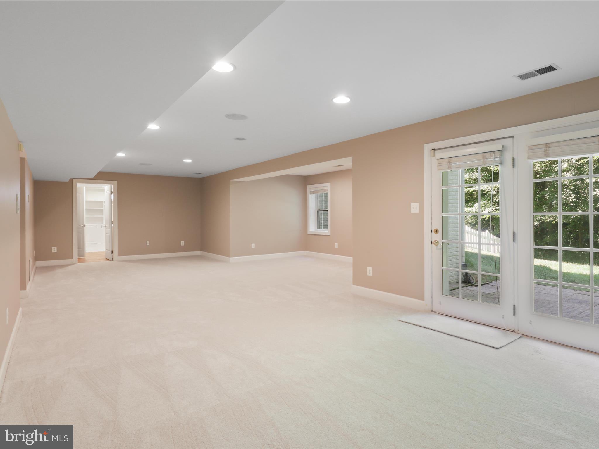 CANTERBERRY FOREST - Residential