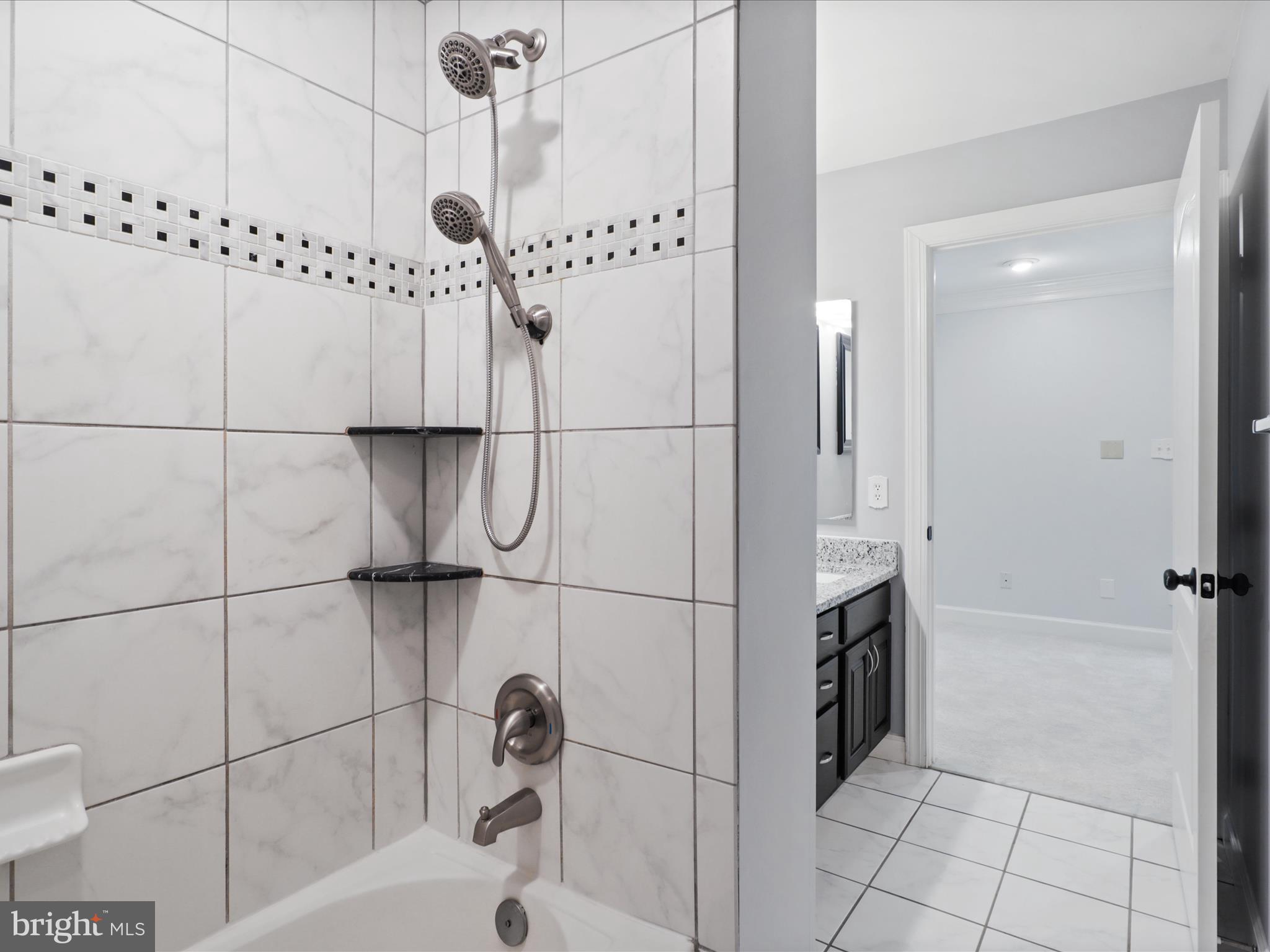 CANTERBERRY FOREST - Residential