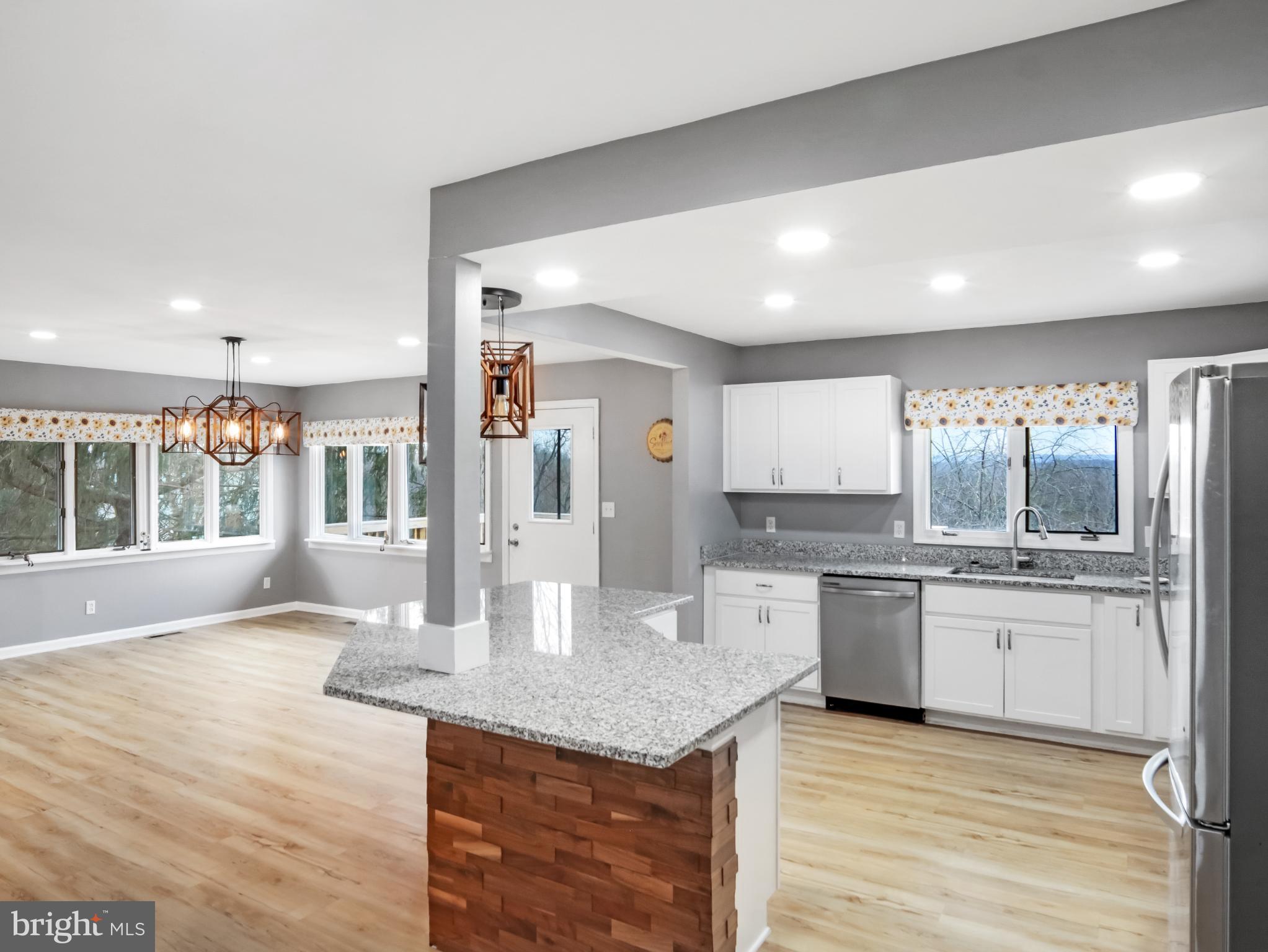 CHESTNUT GROVE - Residential