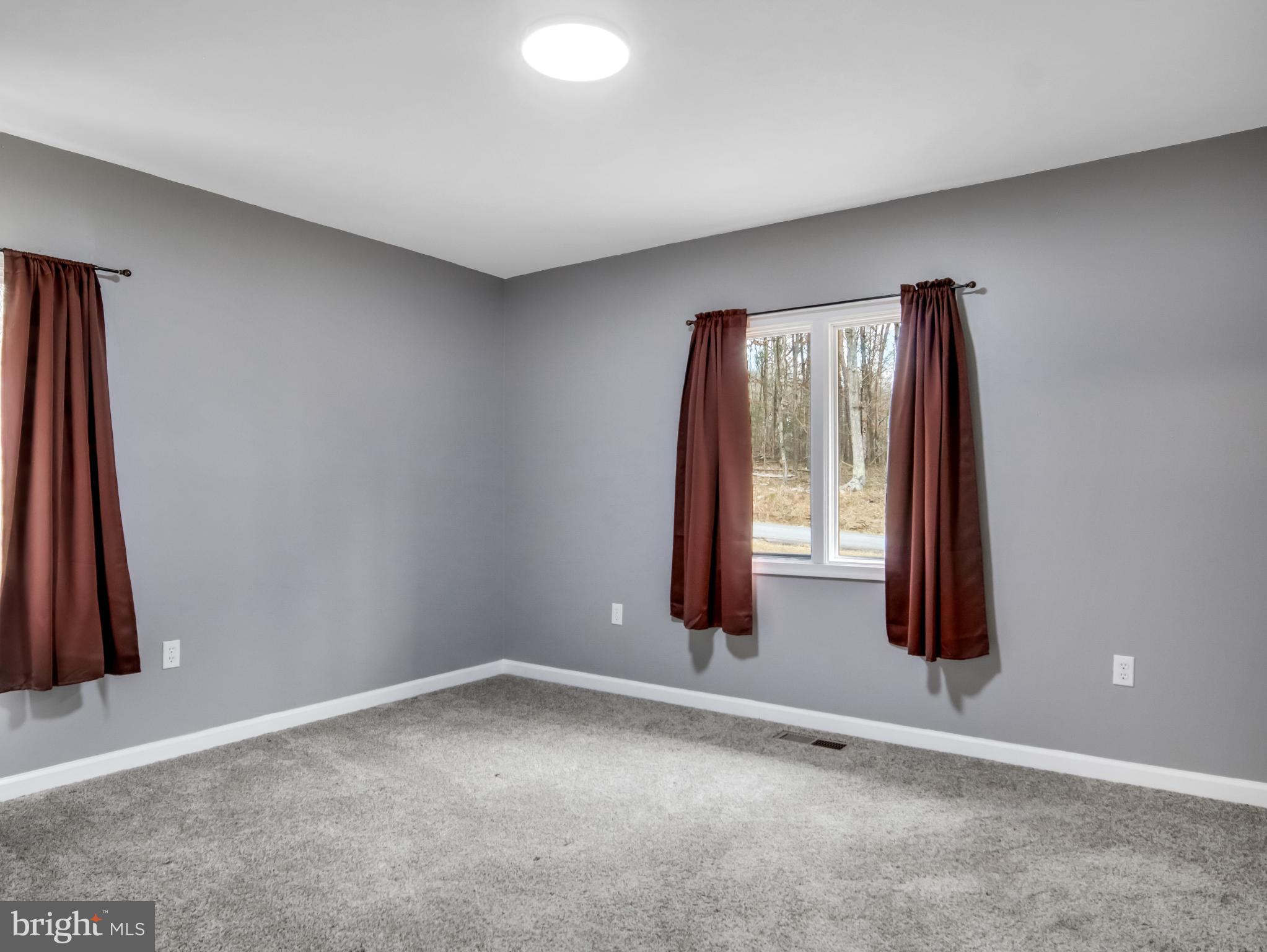 CHESTNUT GROVE - Residential