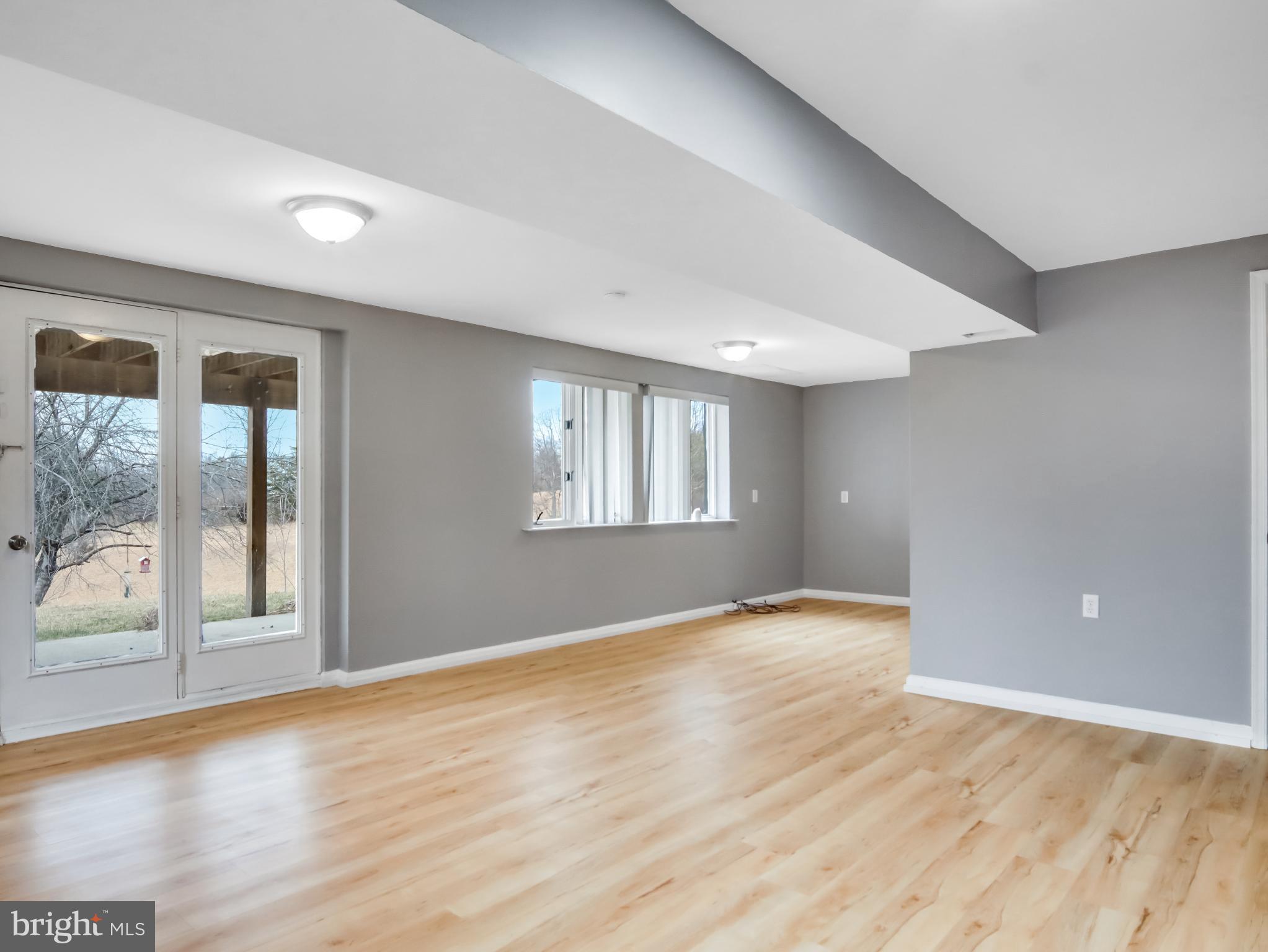 CHESTNUT GROVE - Residential