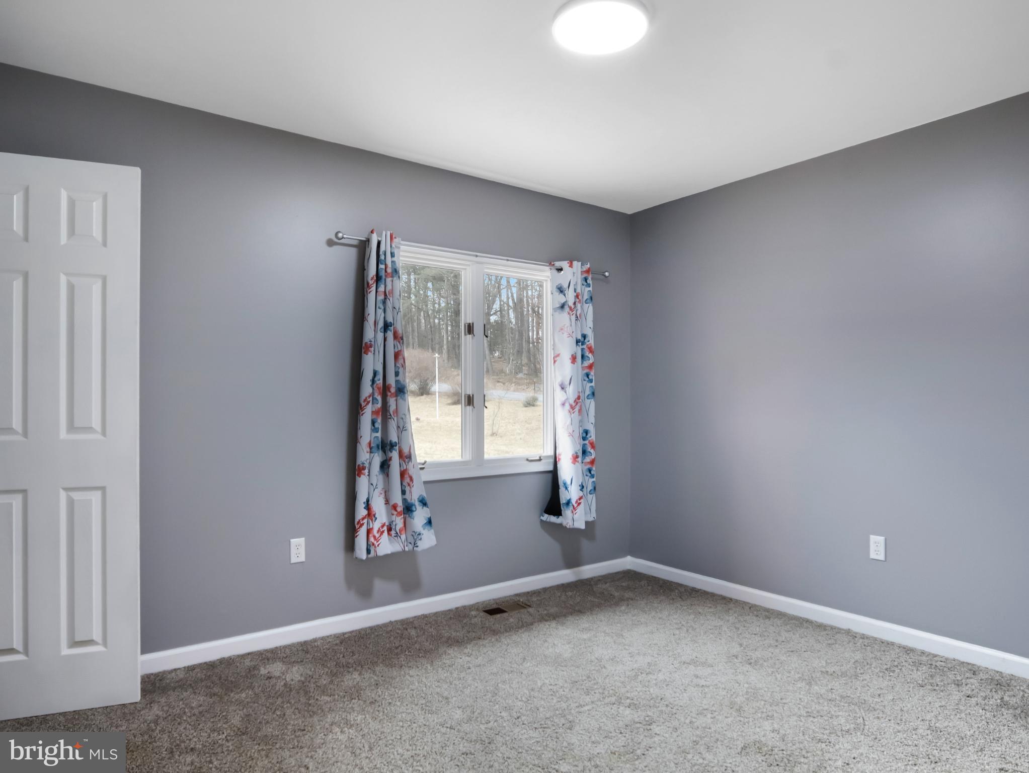 CHESTNUT GROVE - Residential