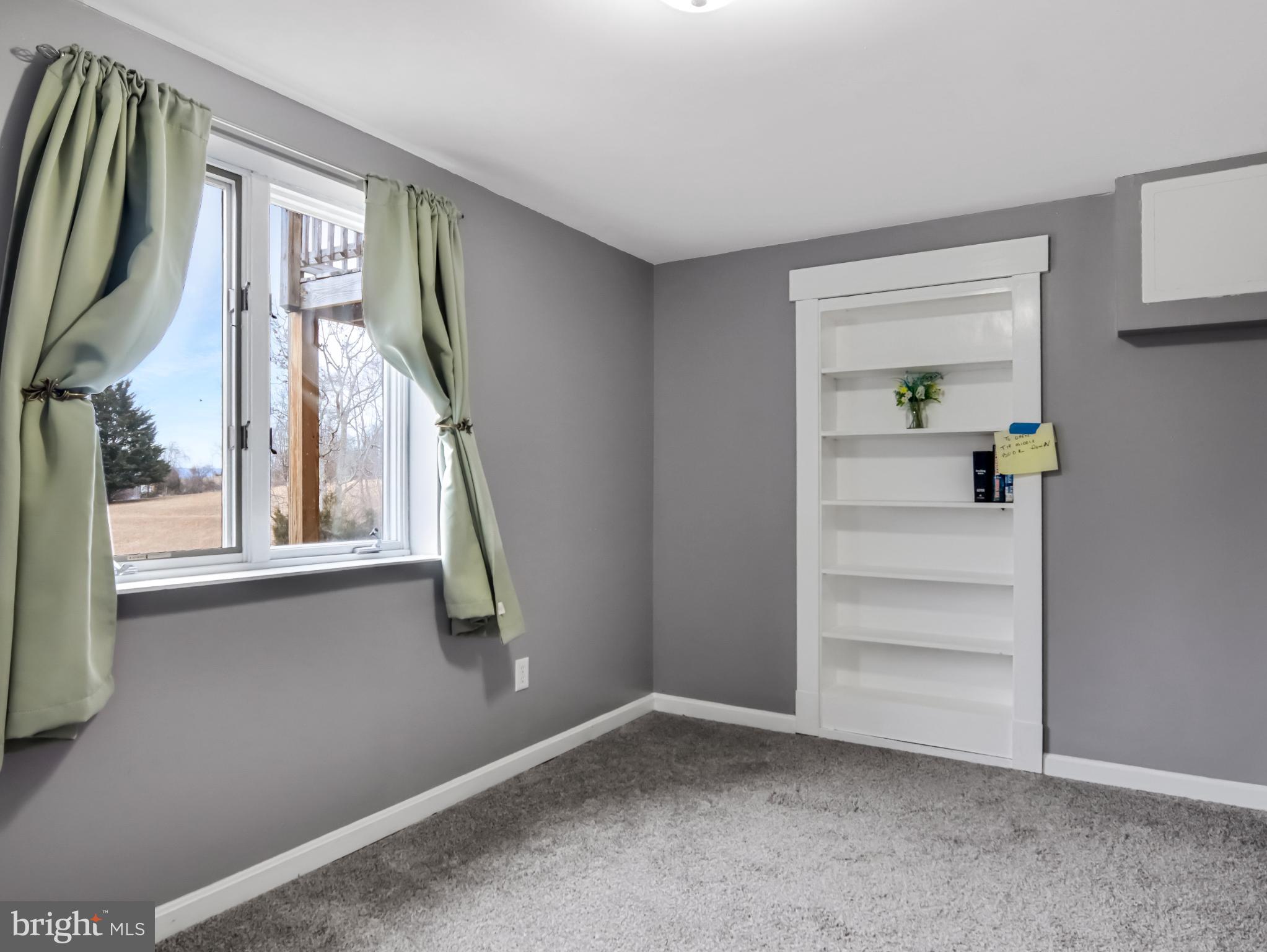 CHESTNUT GROVE - Residential