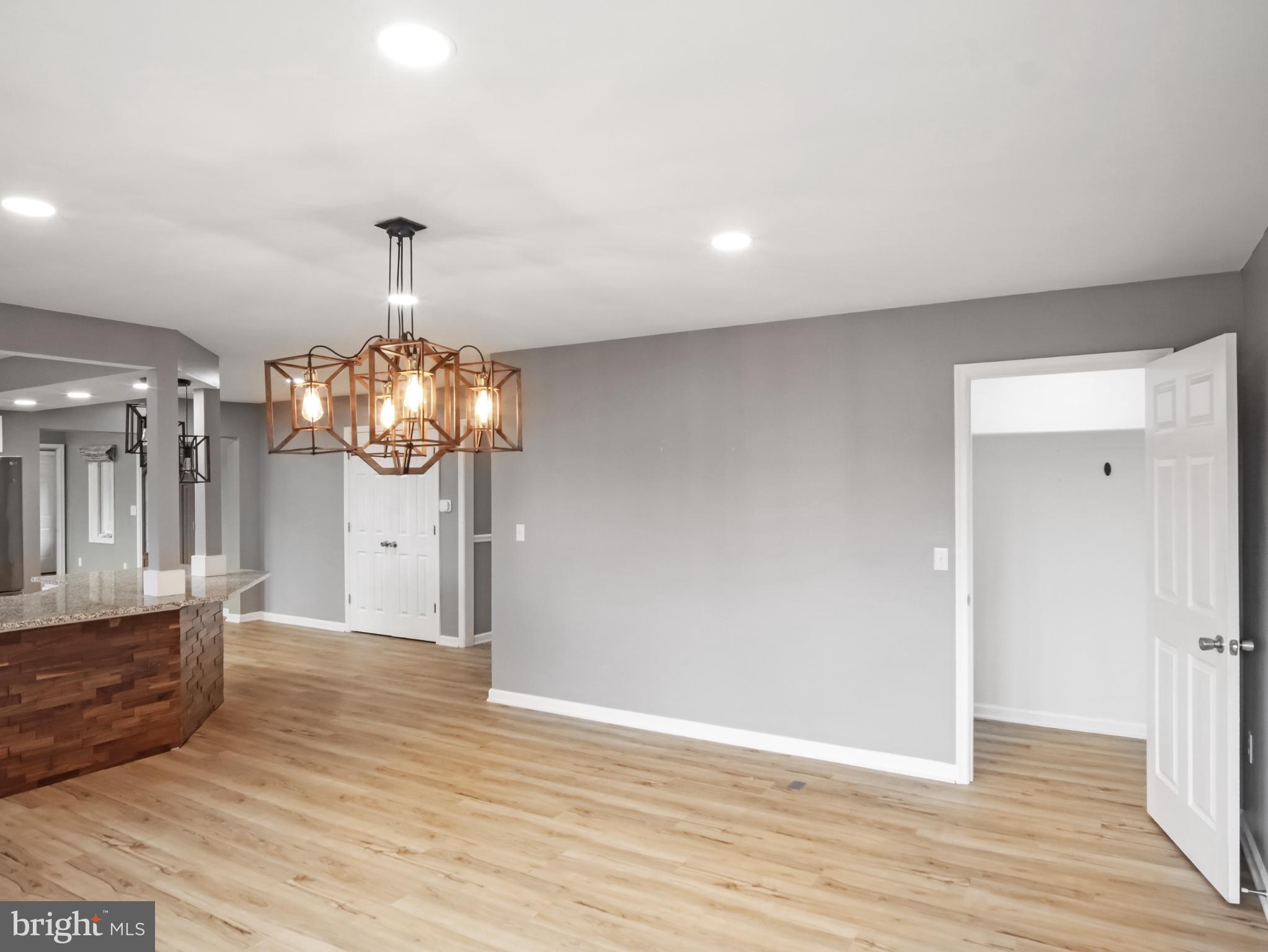 CHESTNUT GROVE - Residential