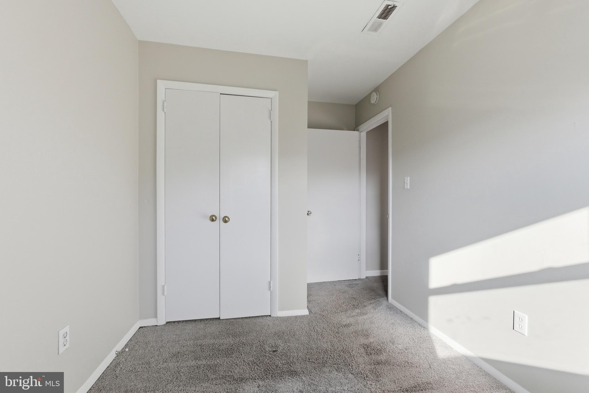 GAITHERSBURG - Residential Lease