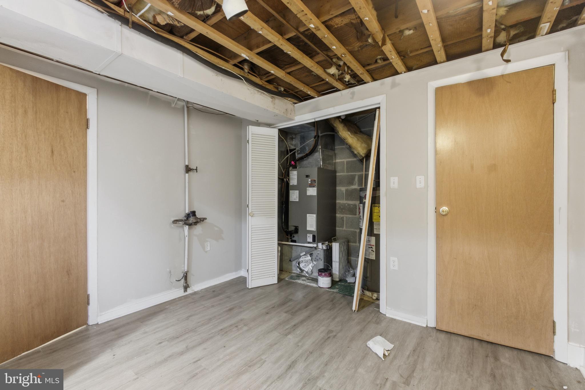 GAITHERSBURG - Residential Lease