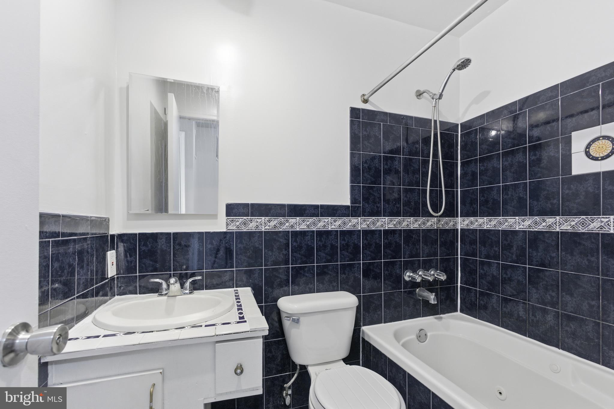 GAITHERSBURG - Residential Lease