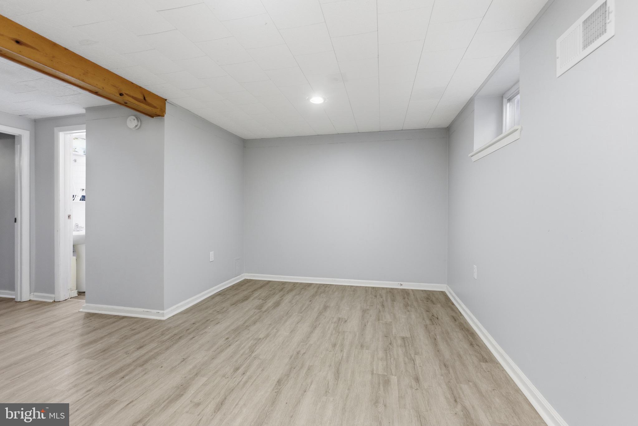 GAITHERSBURG - Residential Lease