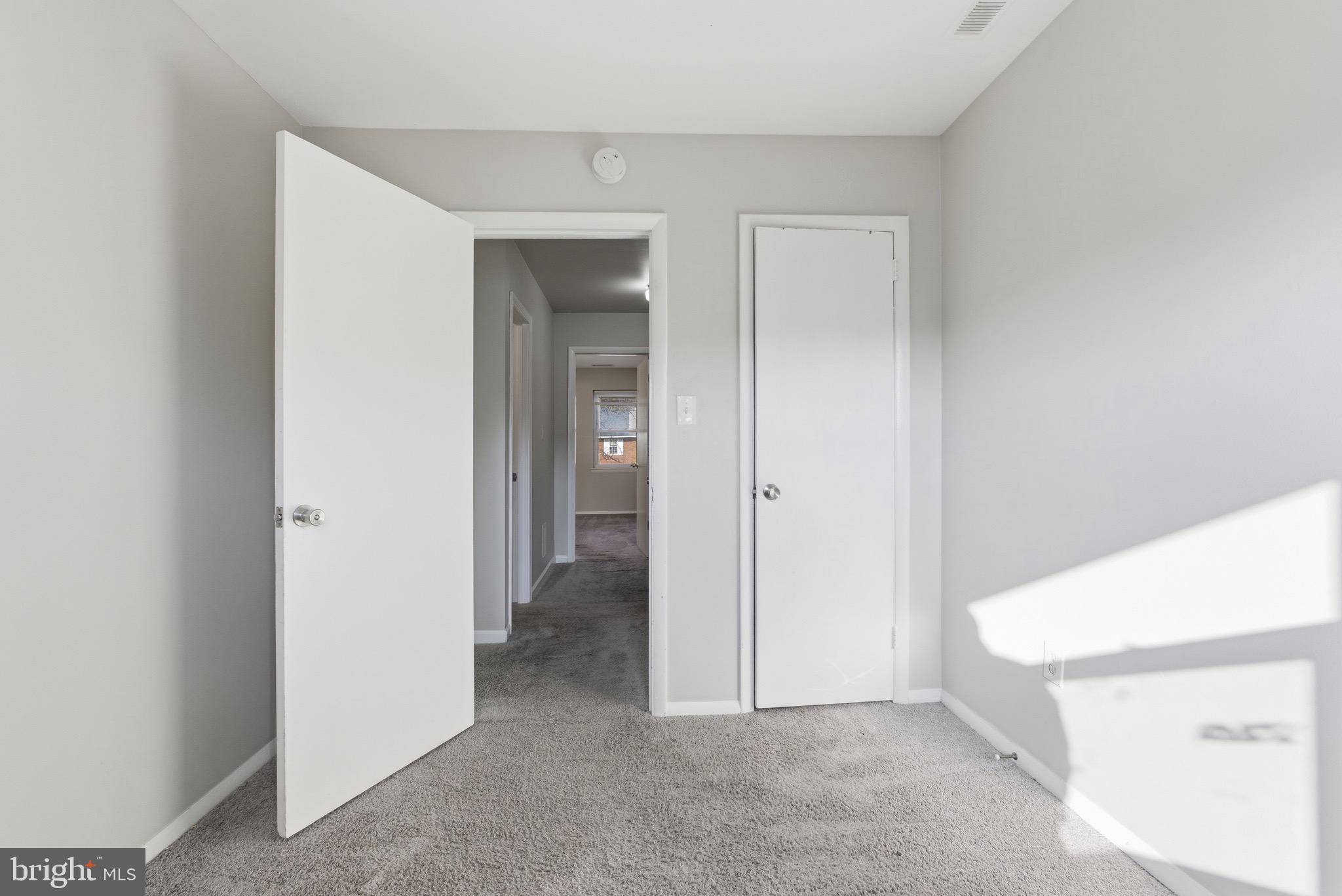 GAITHERSBURG - Residential Lease