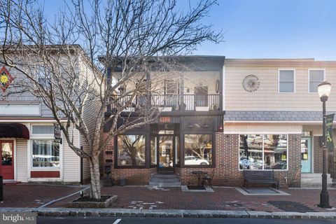 Townhouse For Sale - 112 W Merchant Street<br/> AUDUBON, NJ 08106