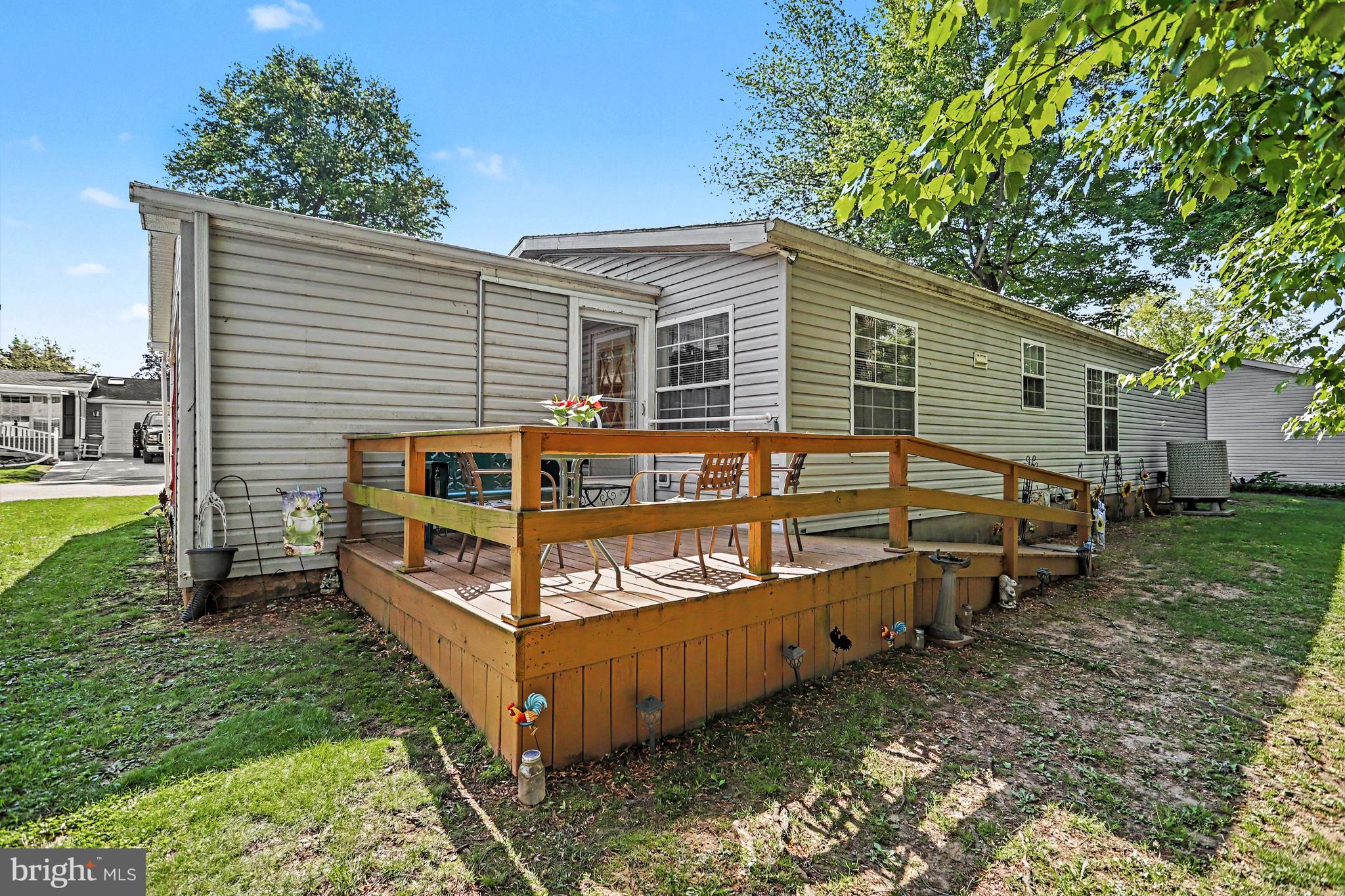 PINE RUN RETIREMENT COMMUNITY - Residential