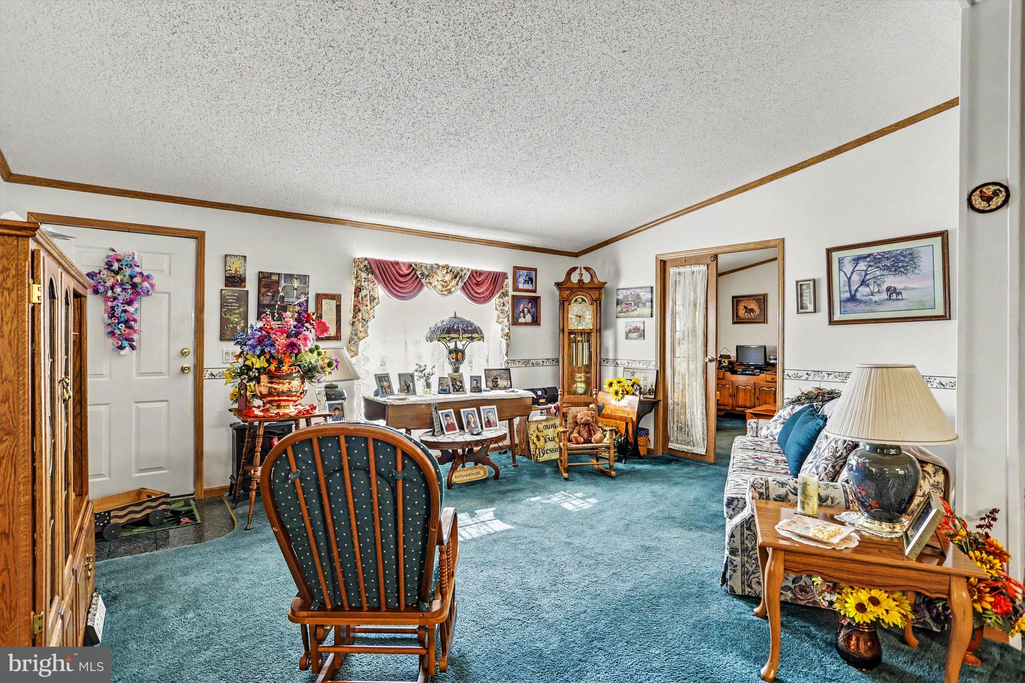 PINE RUN RETIREMENT COMMUNITY - Residential