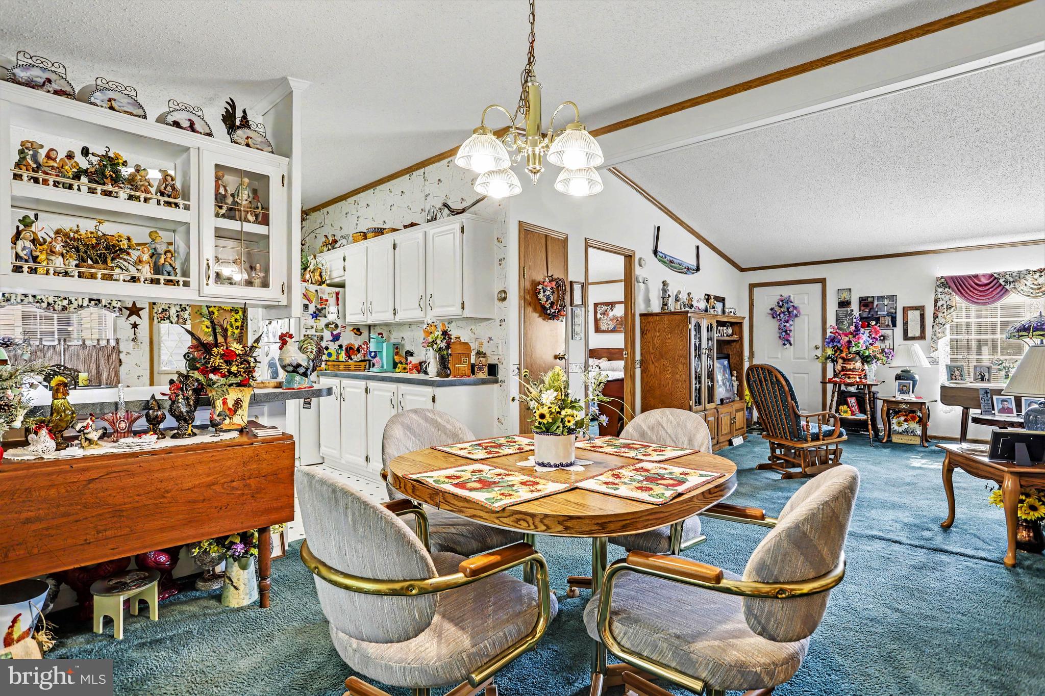PINE RUN RETIREMENT COMMUNITY - Residential