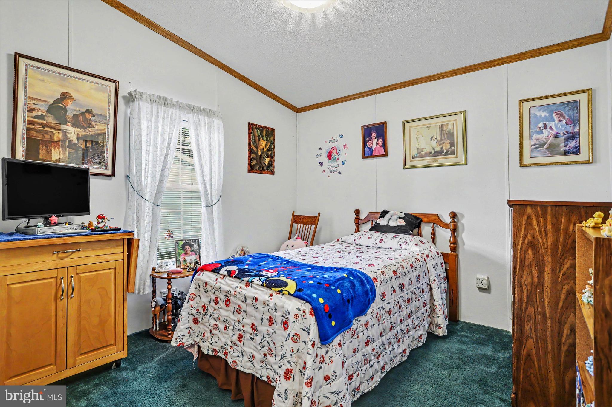 PINE RUN RETIREMENT COMMUNITY - Residential