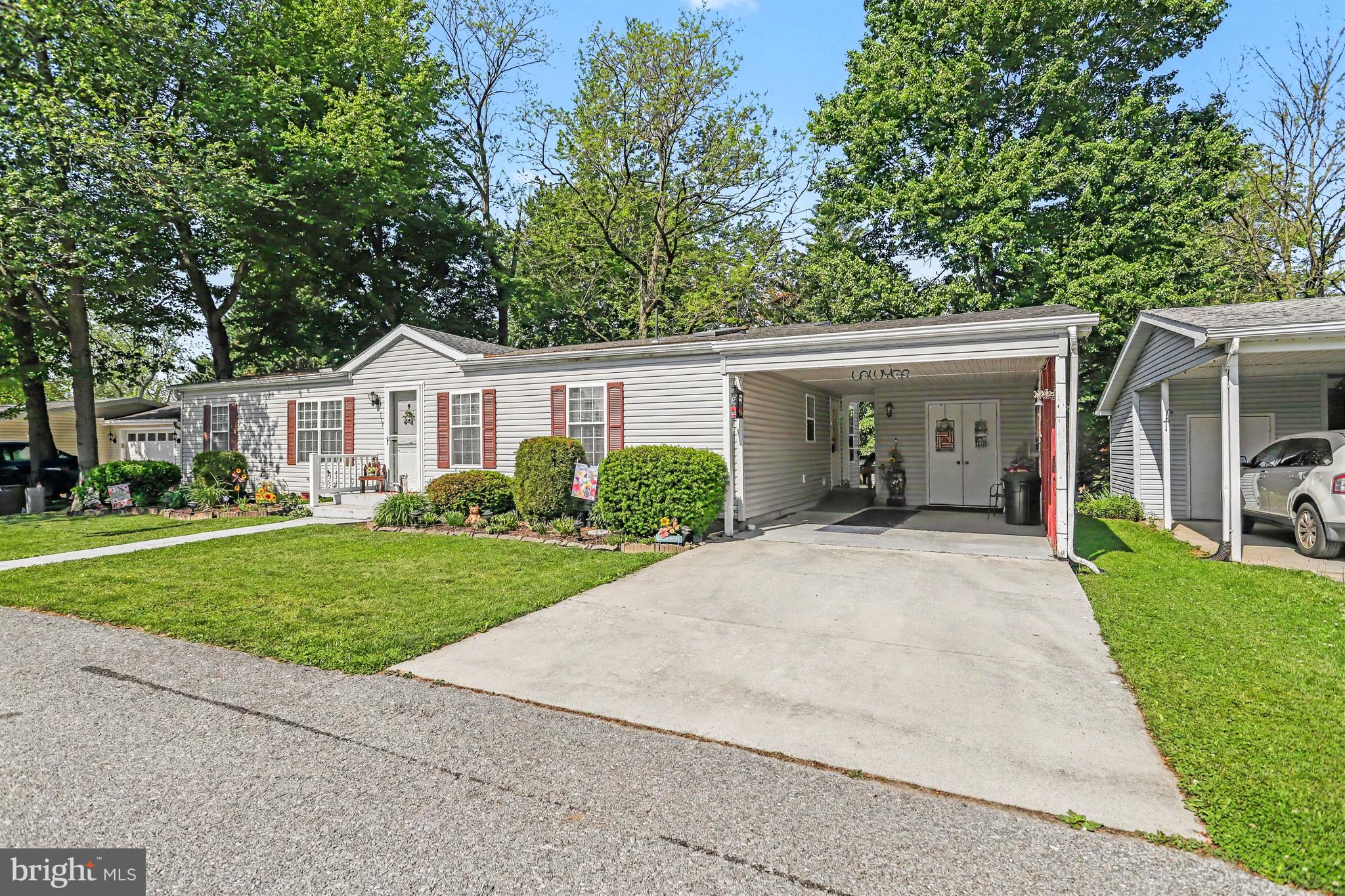 PINE RUN RETIREMENT COMMUNITY - Residential