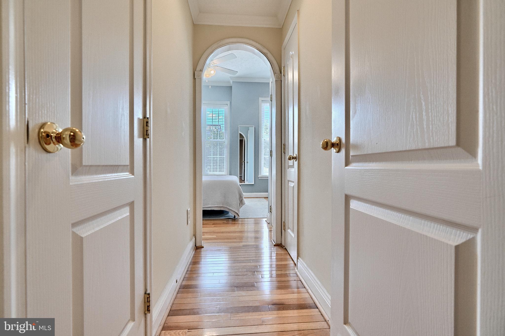 RIVERSIDE - Residential Lease