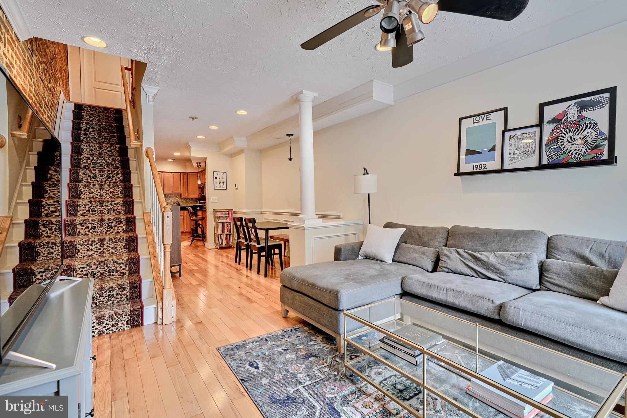 RIVERSIDE - Residential Lease