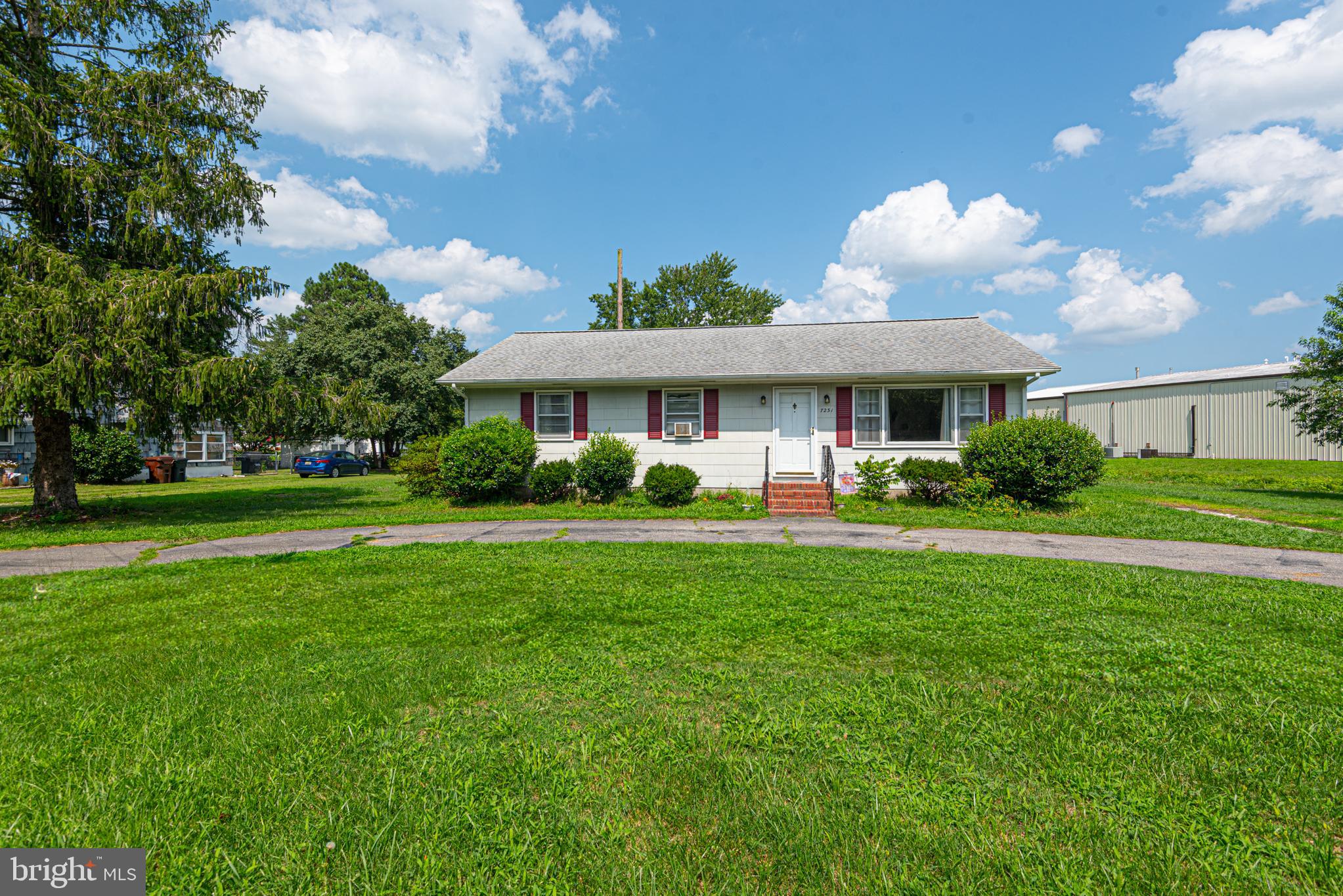 Adorable Ranch Home – Move-In Ready!
This charming ranch-style home features four spacious bedrooms and two full bathrooms, offering plenty of room for comfortable living. The versatile fourth bedroom is currently being used as an additional living room. This area could also be a home office.
Situated on a large, nicely maintained lot, this property offers both privacy and room to grow. Conveniently located between Salisbury and Ocean City, you'll enjoy easy access to shopping, dining, and beaches.
Well cared for and ready for you to move right in—don't miss this inviting home!