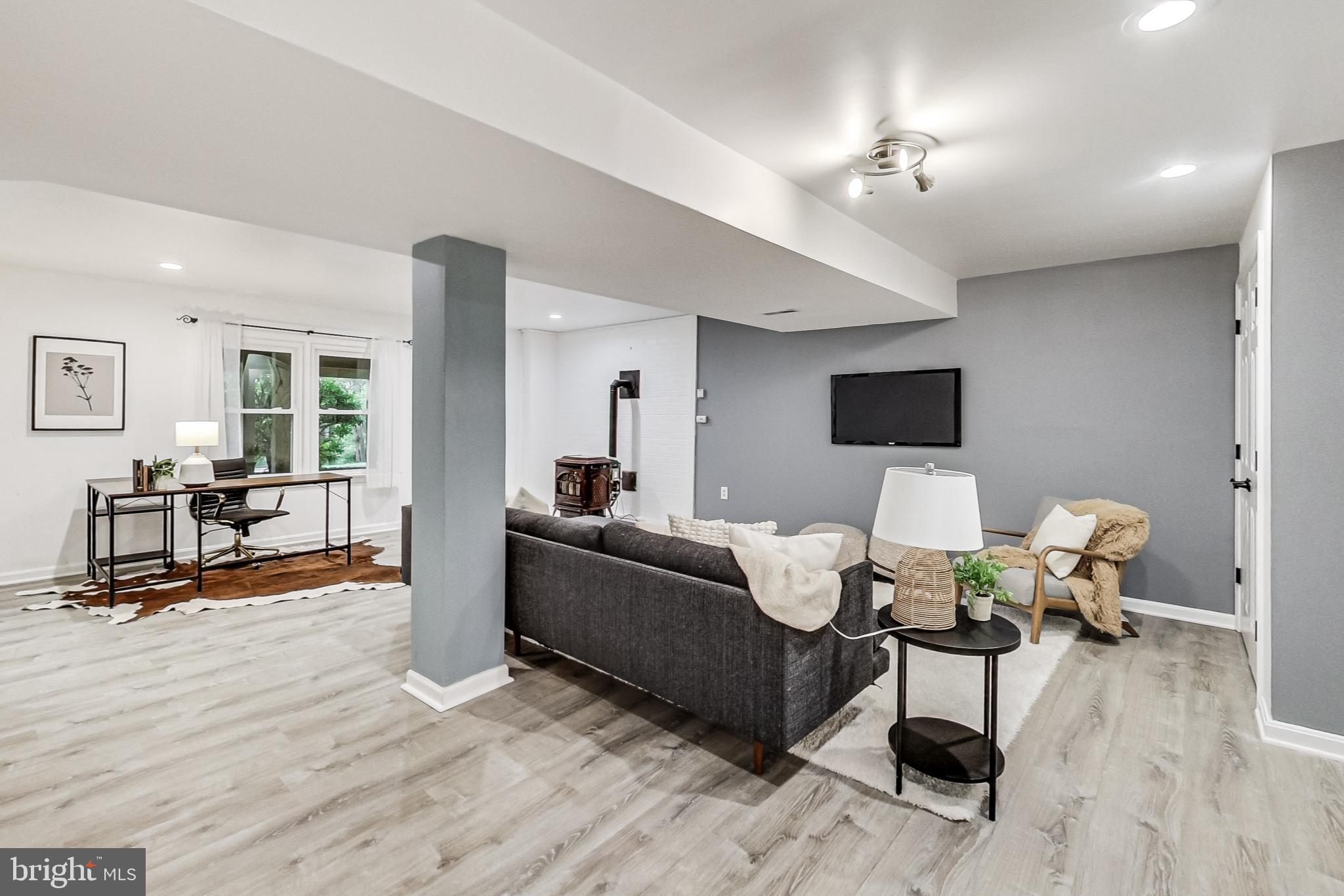 GOSHEN ESTATES - Residential