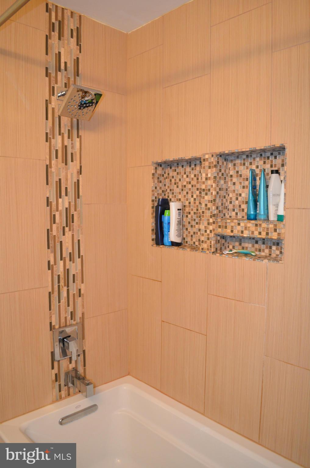 LOVETON FARMS - Residential