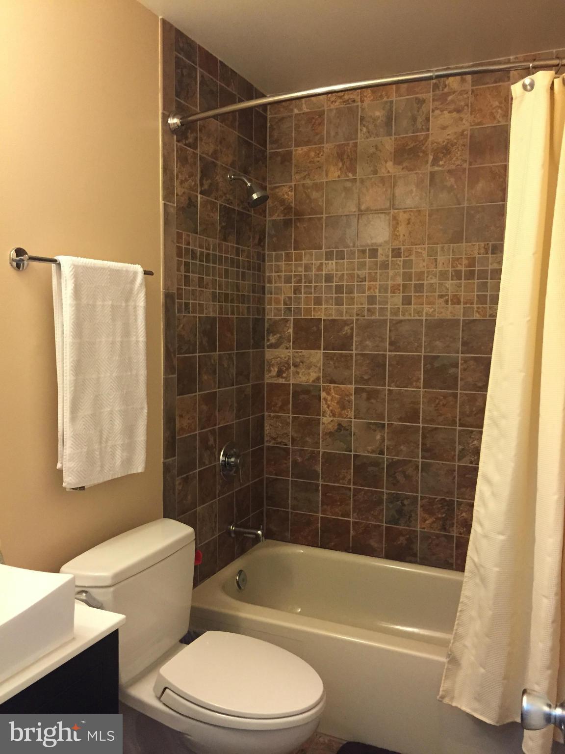 LOVETON FARMS - Residential