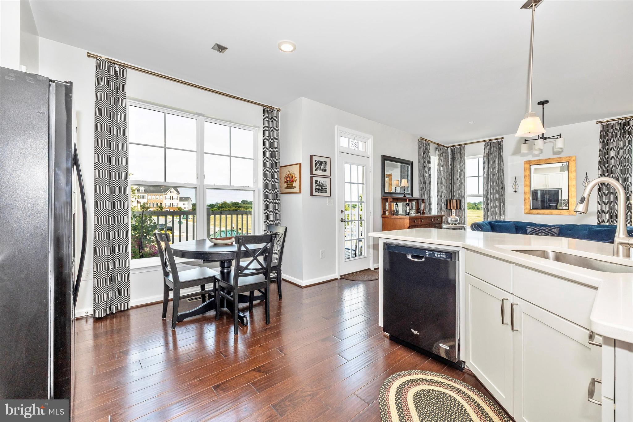 JEFFERSON PLACE - Residential