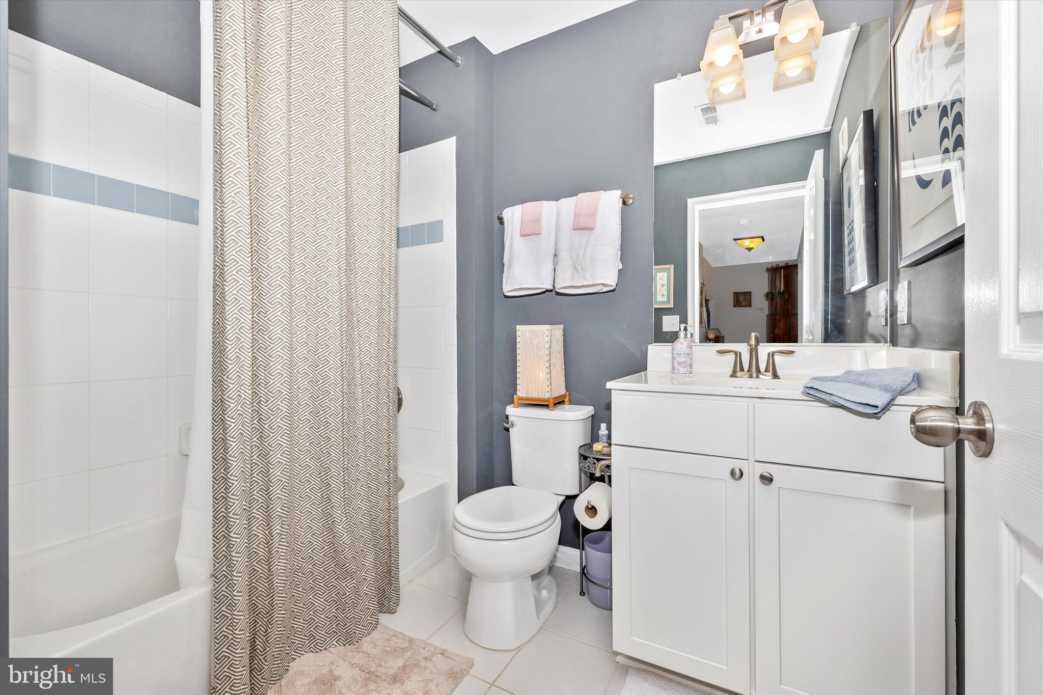 JEFFERSON PLACE - Residential