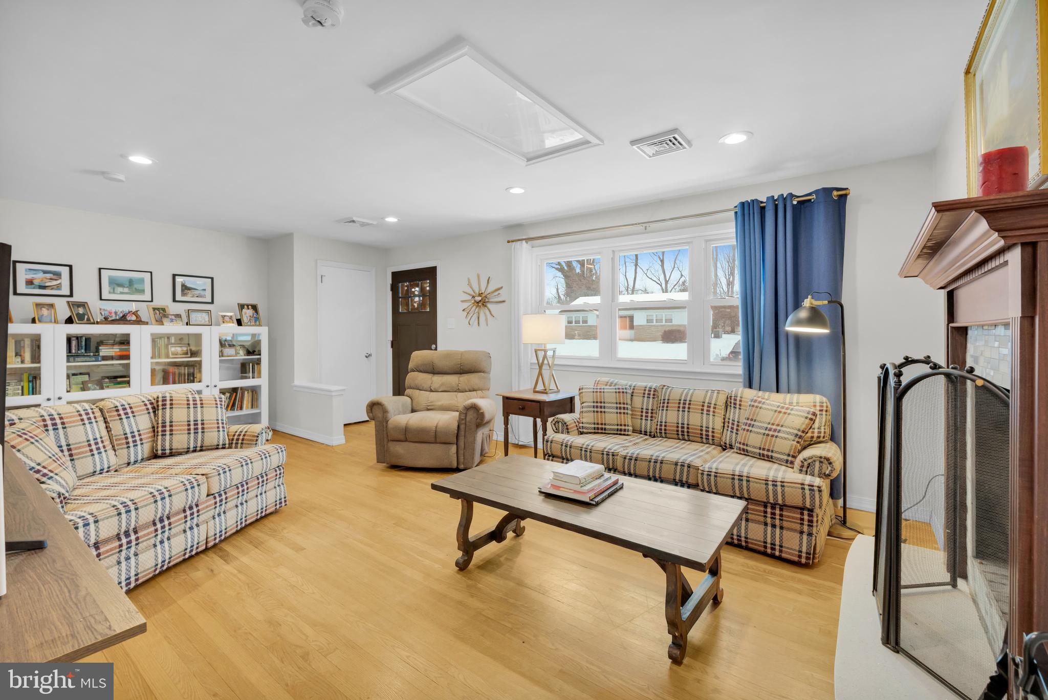 COLLEGE HEIGHTS - Residential