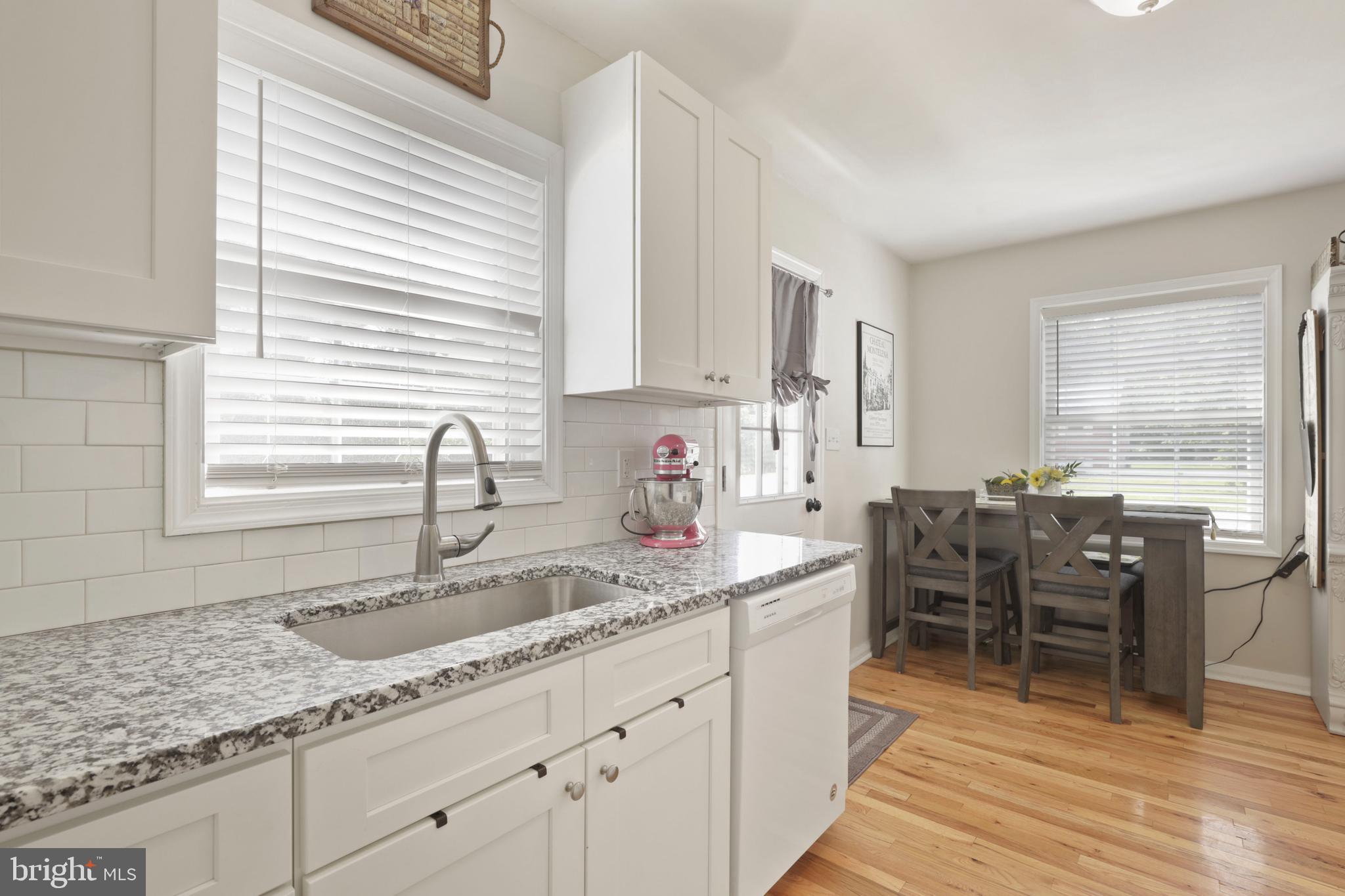 LONG BAR HARBOR - Residential