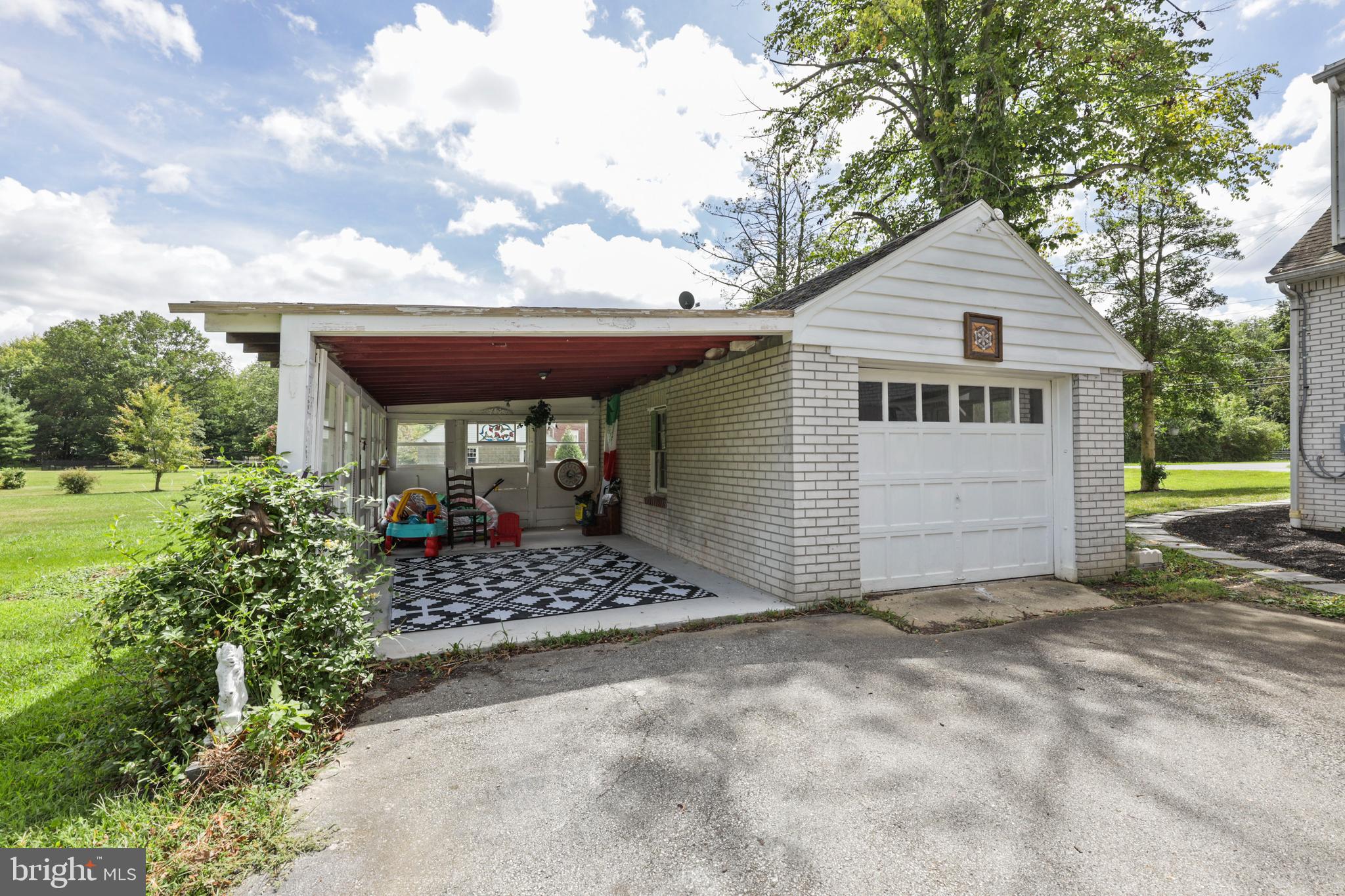 LONG BAR HARBOR - Residential