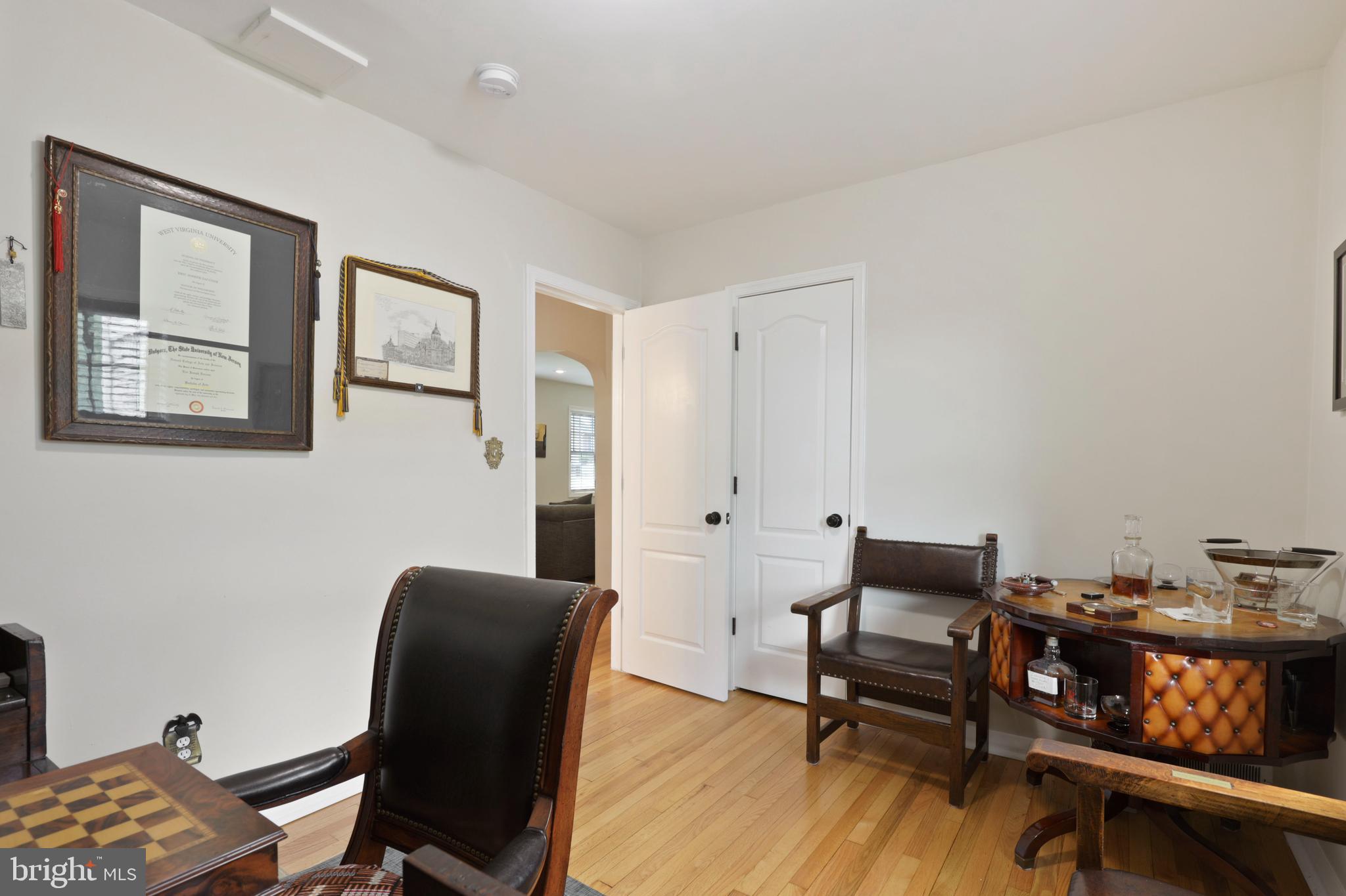 LONG BAR HARBOR - Residential