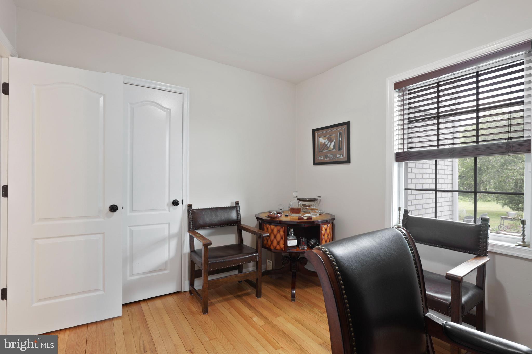 LONG BAR HARBOR - Residential