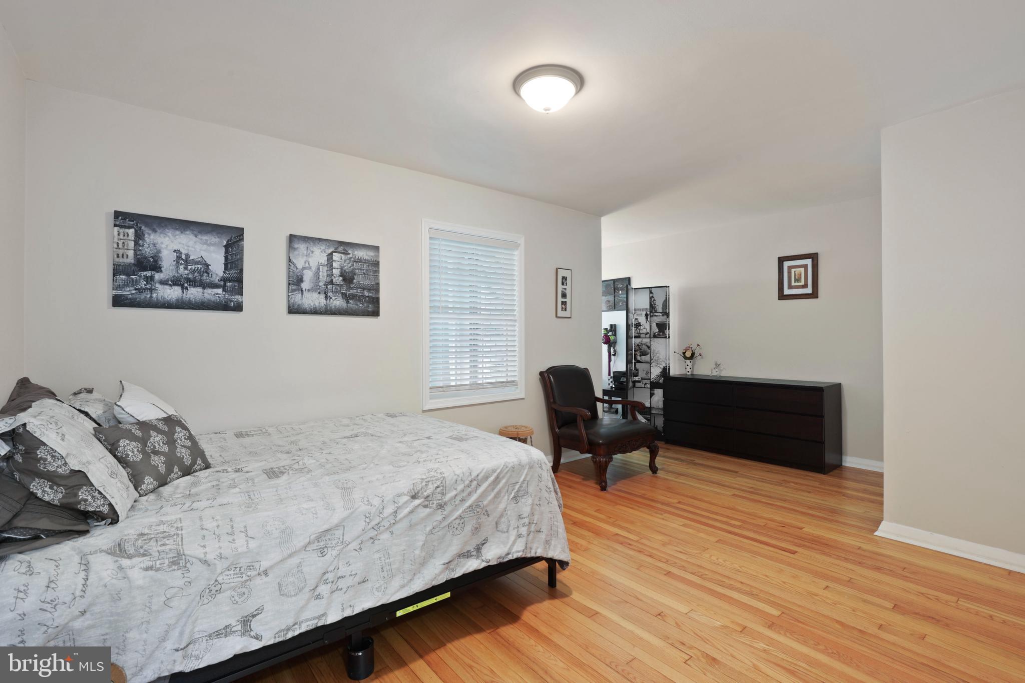 LONG BAR HARBOR - Residential