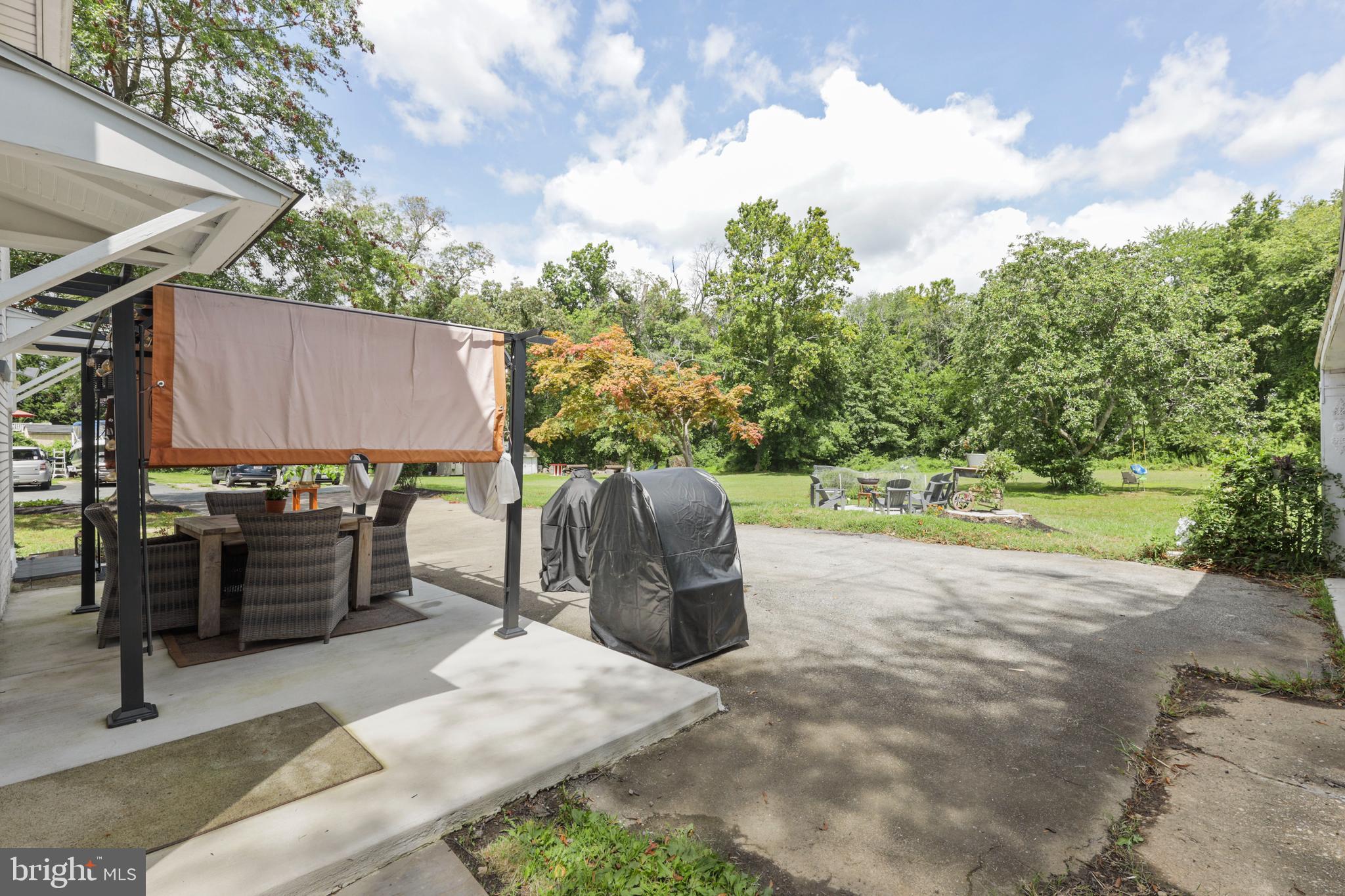 LONG BAR HARBOR - Residential