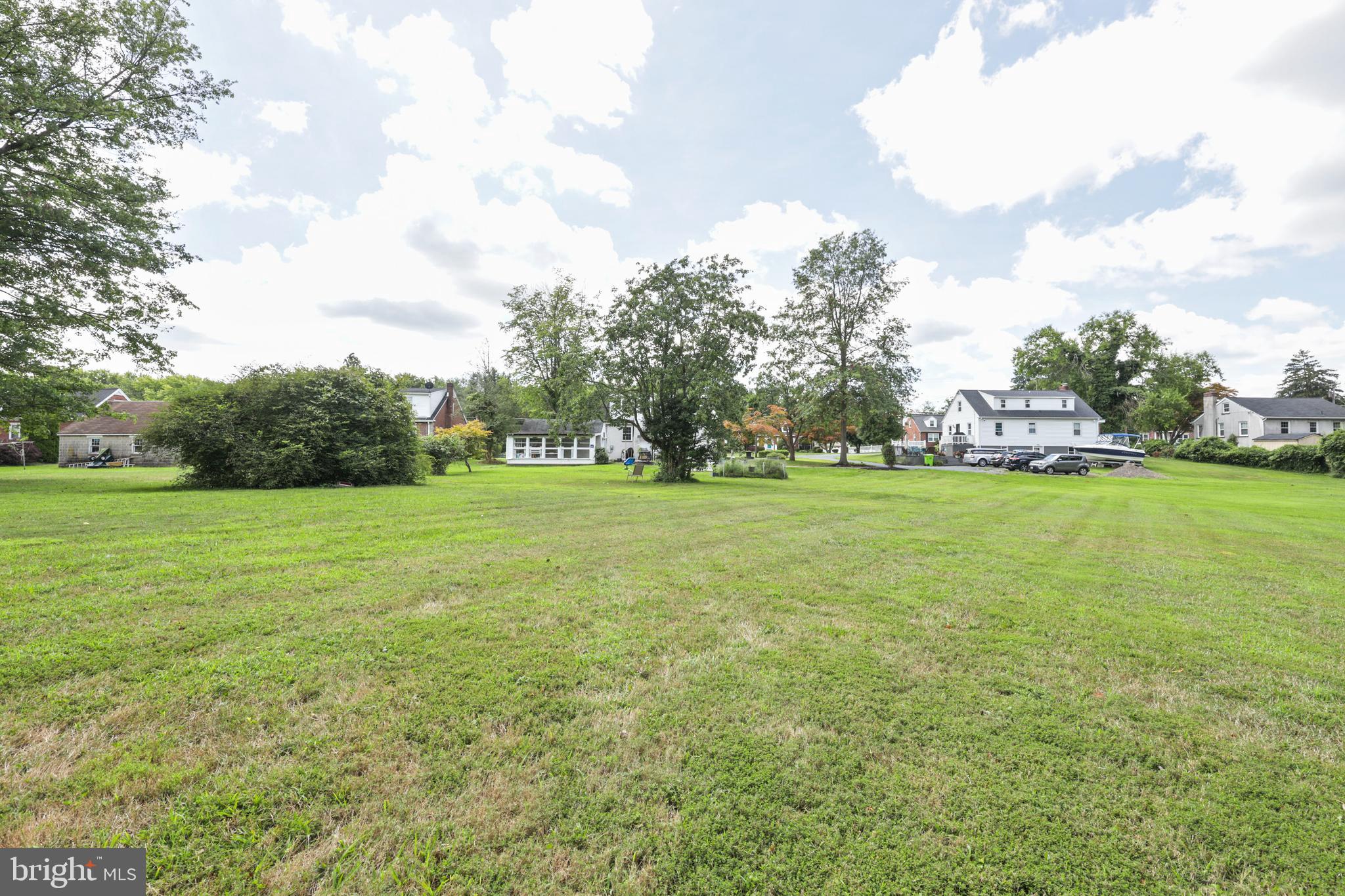 LONG BAR HARBOR - Residential